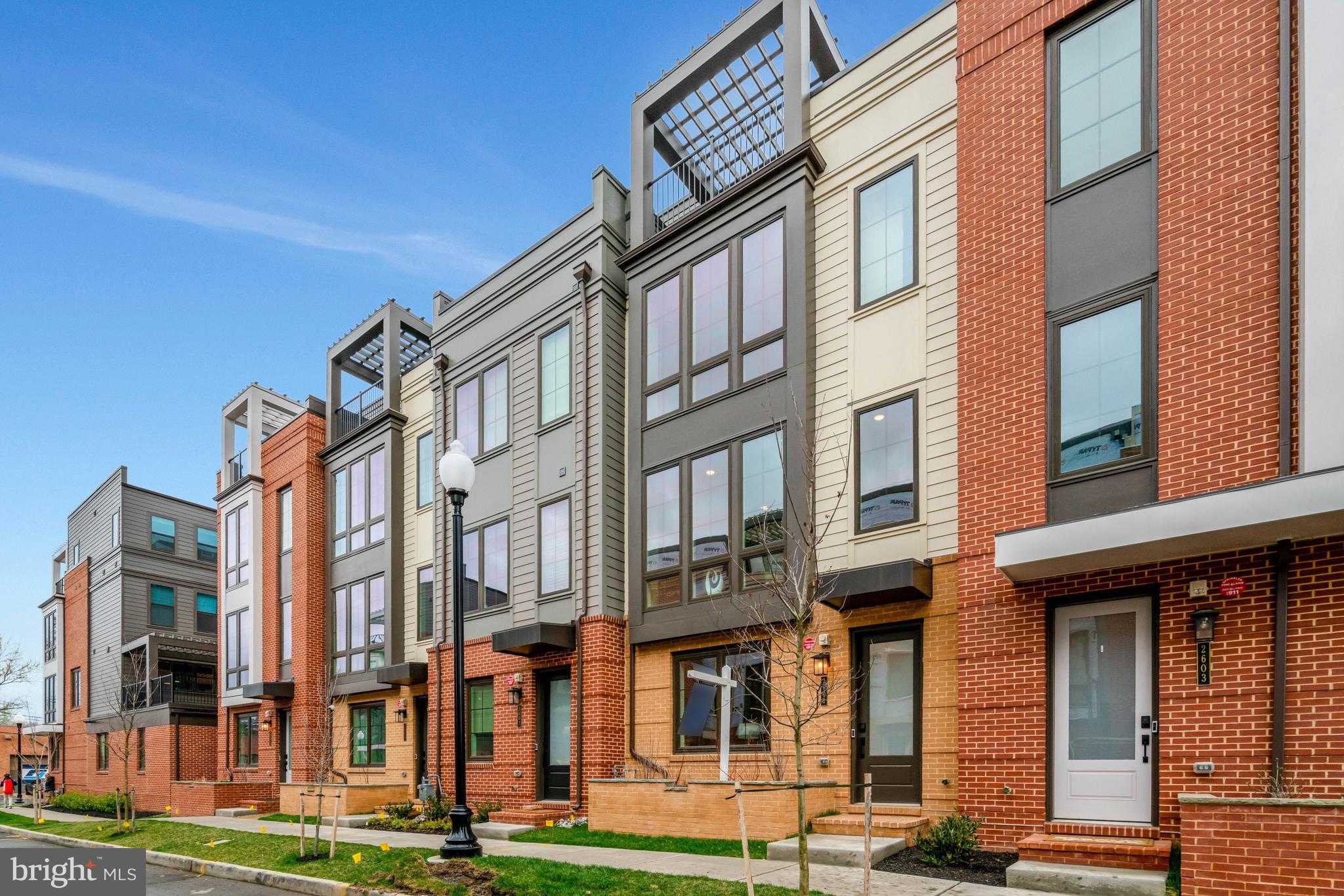 2605 Fall Line St photo 10