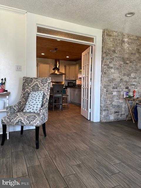 15 Fairview Ave photo 6