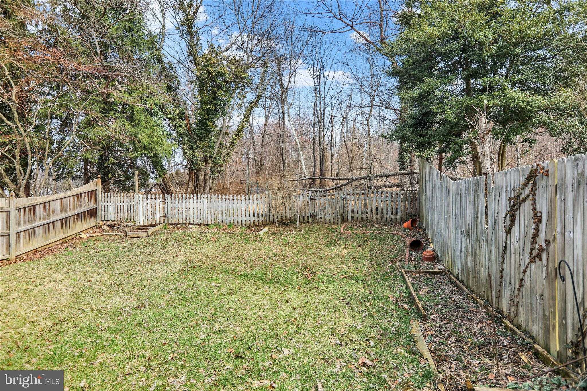 1336 Fox Run photo 22