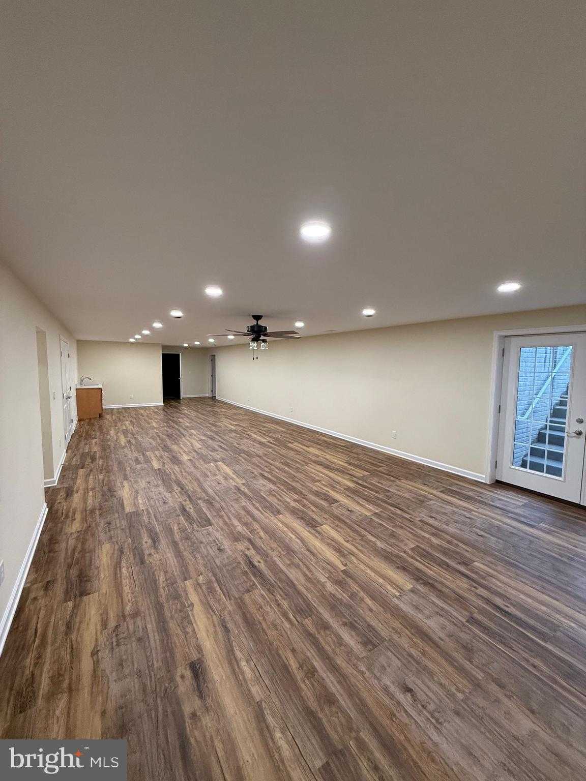 269 Stormfield Dr photo 64