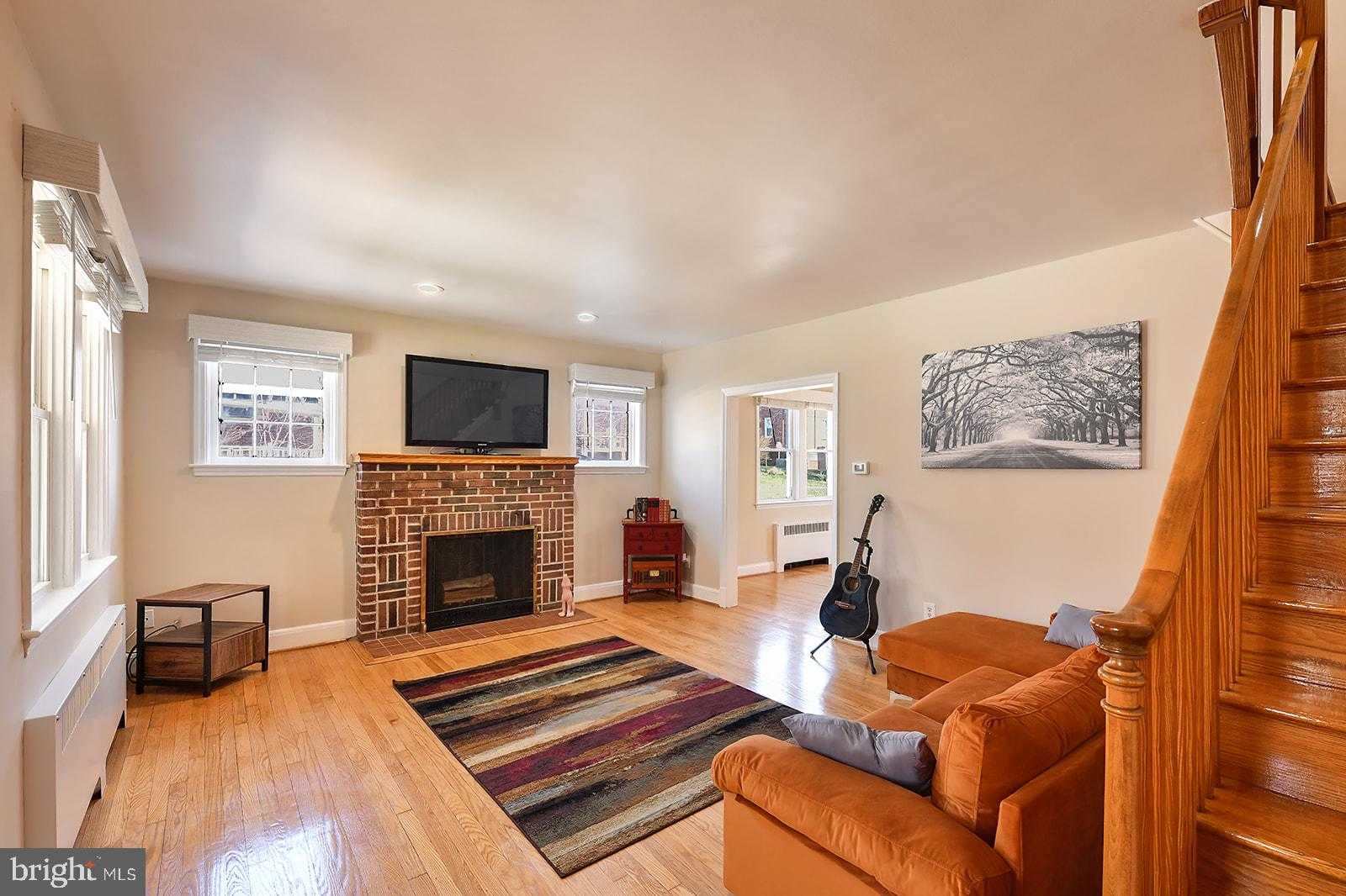 5115 Edgar Ter photo 4