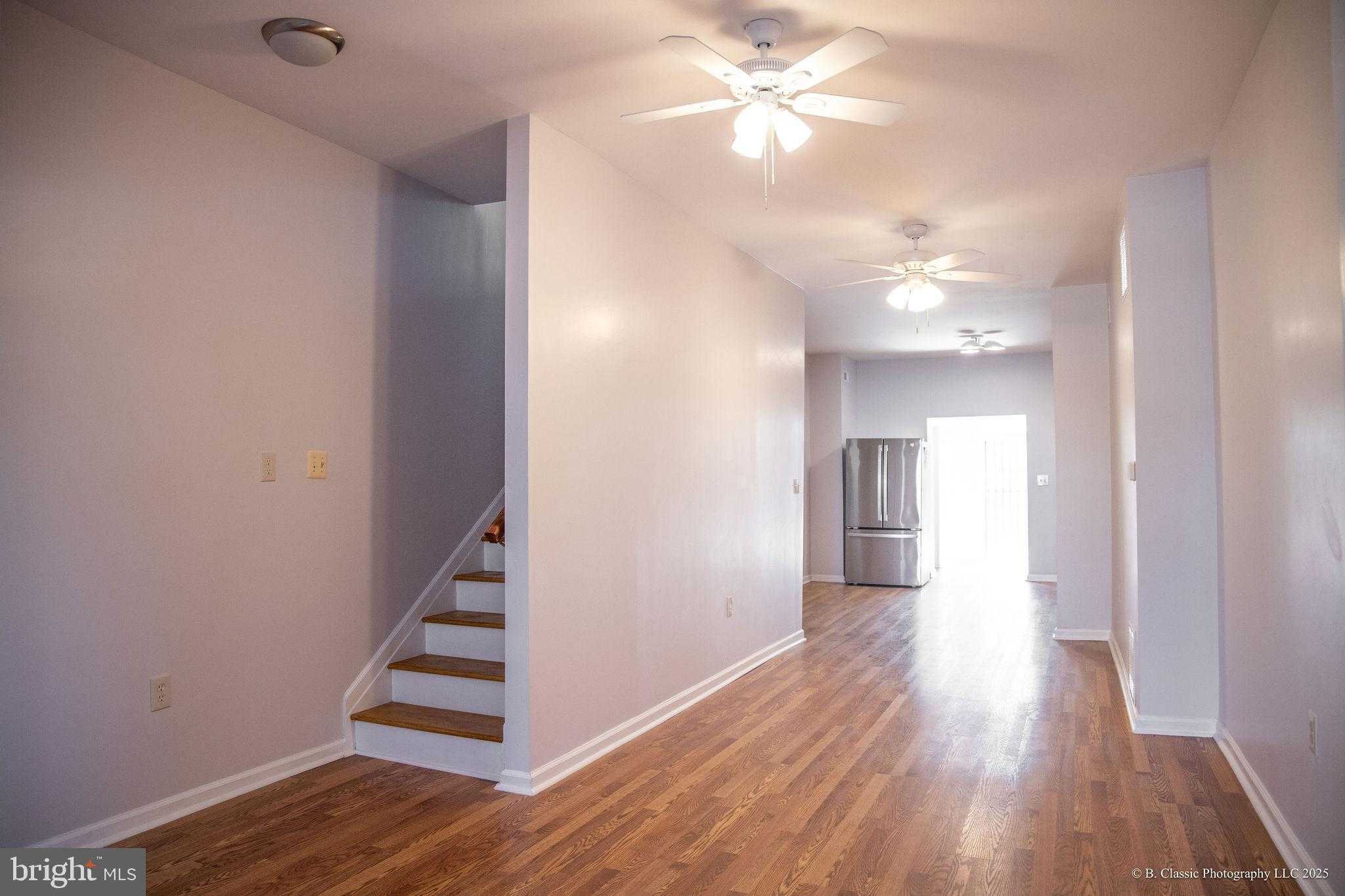 3035 W Belvedere Ave photo 8