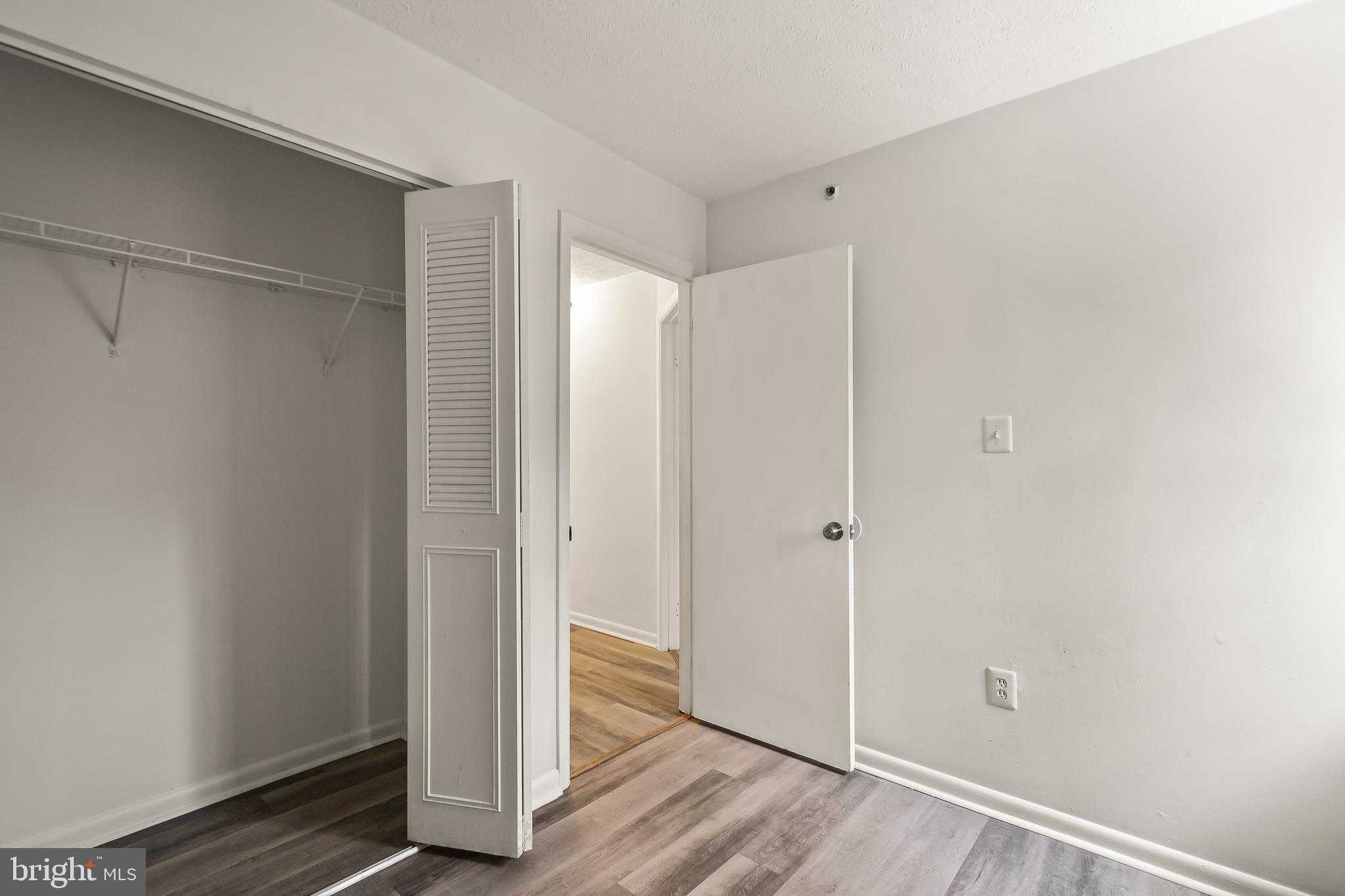 4930 Wealding Way photo 25