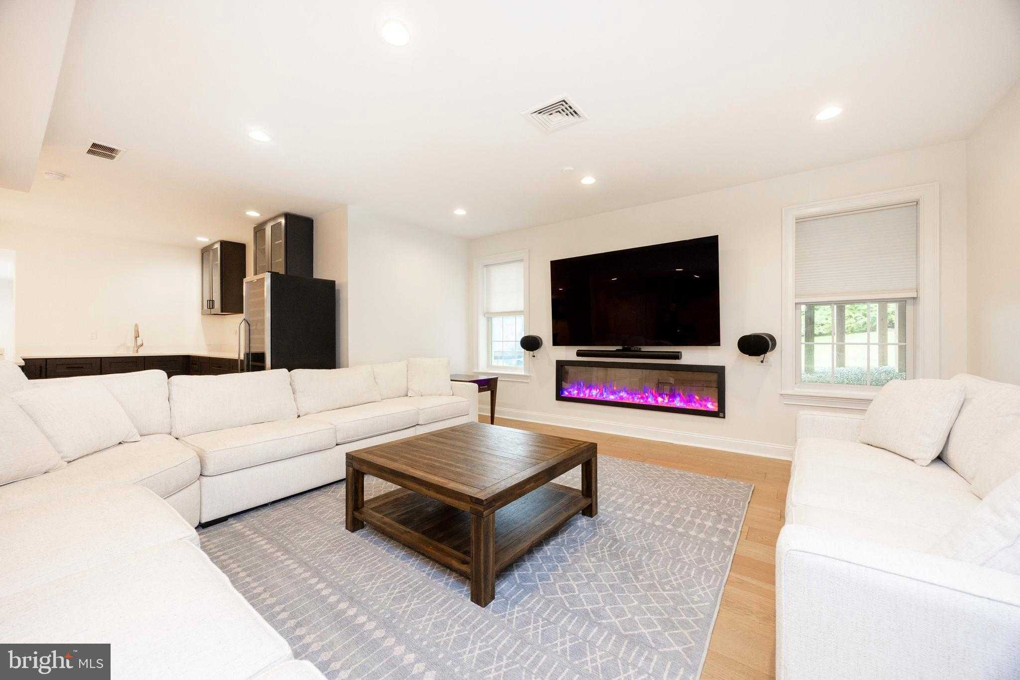 408 Trolley Way photo 45