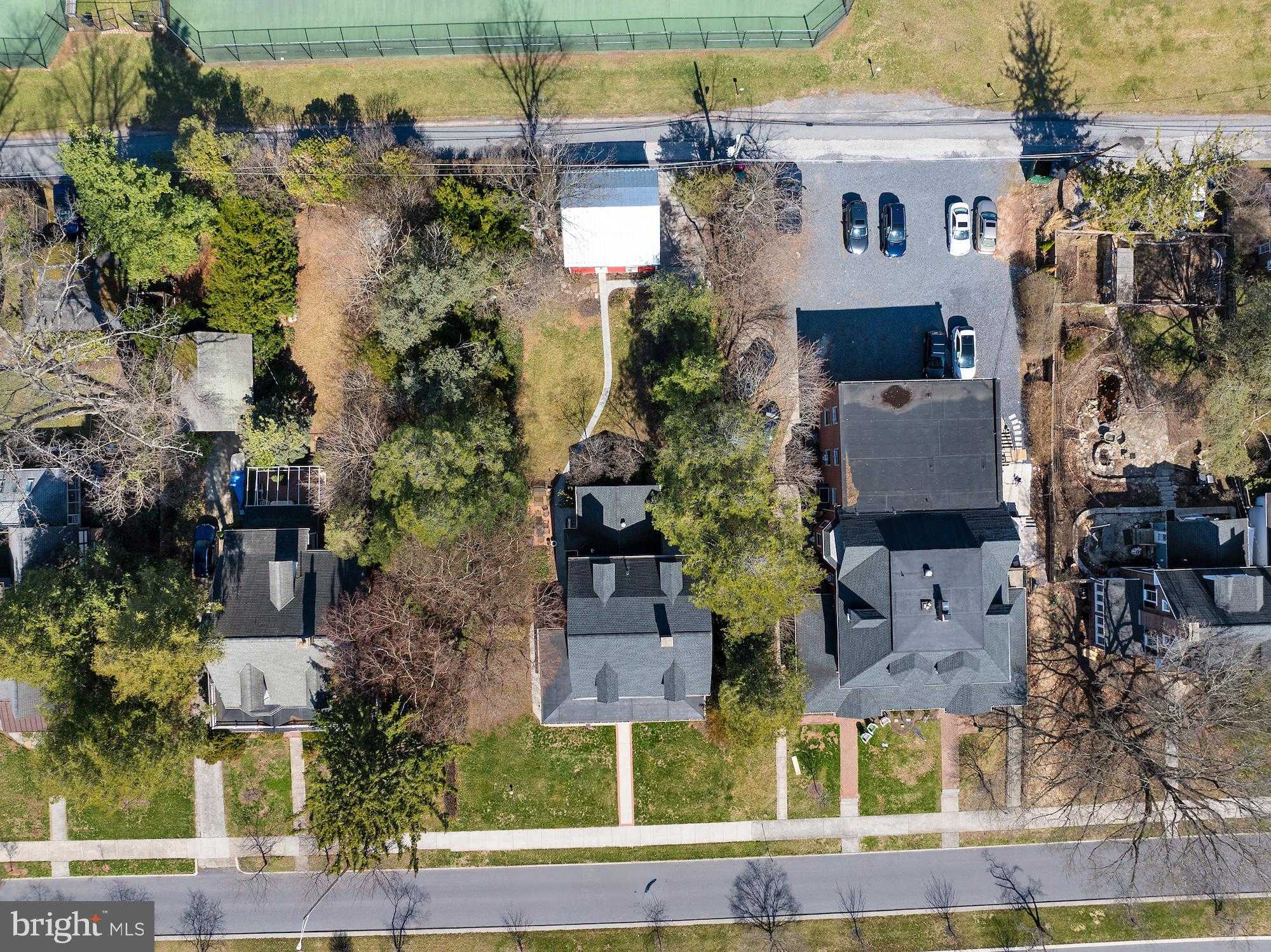 125 W Broadway photo 59