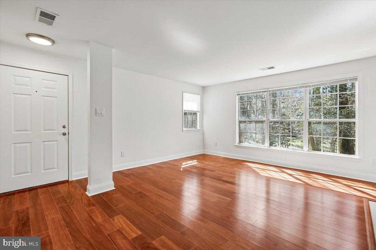 11701 Karbon Hill CT # 508a photo 10