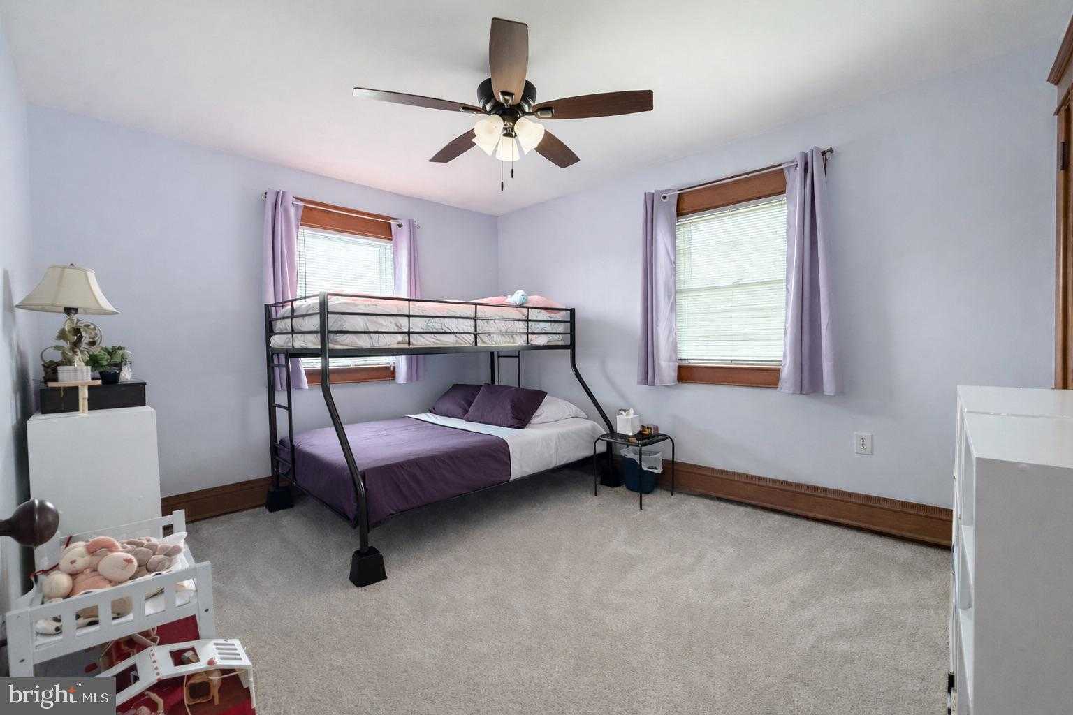 14 Spruce Ave photo 12