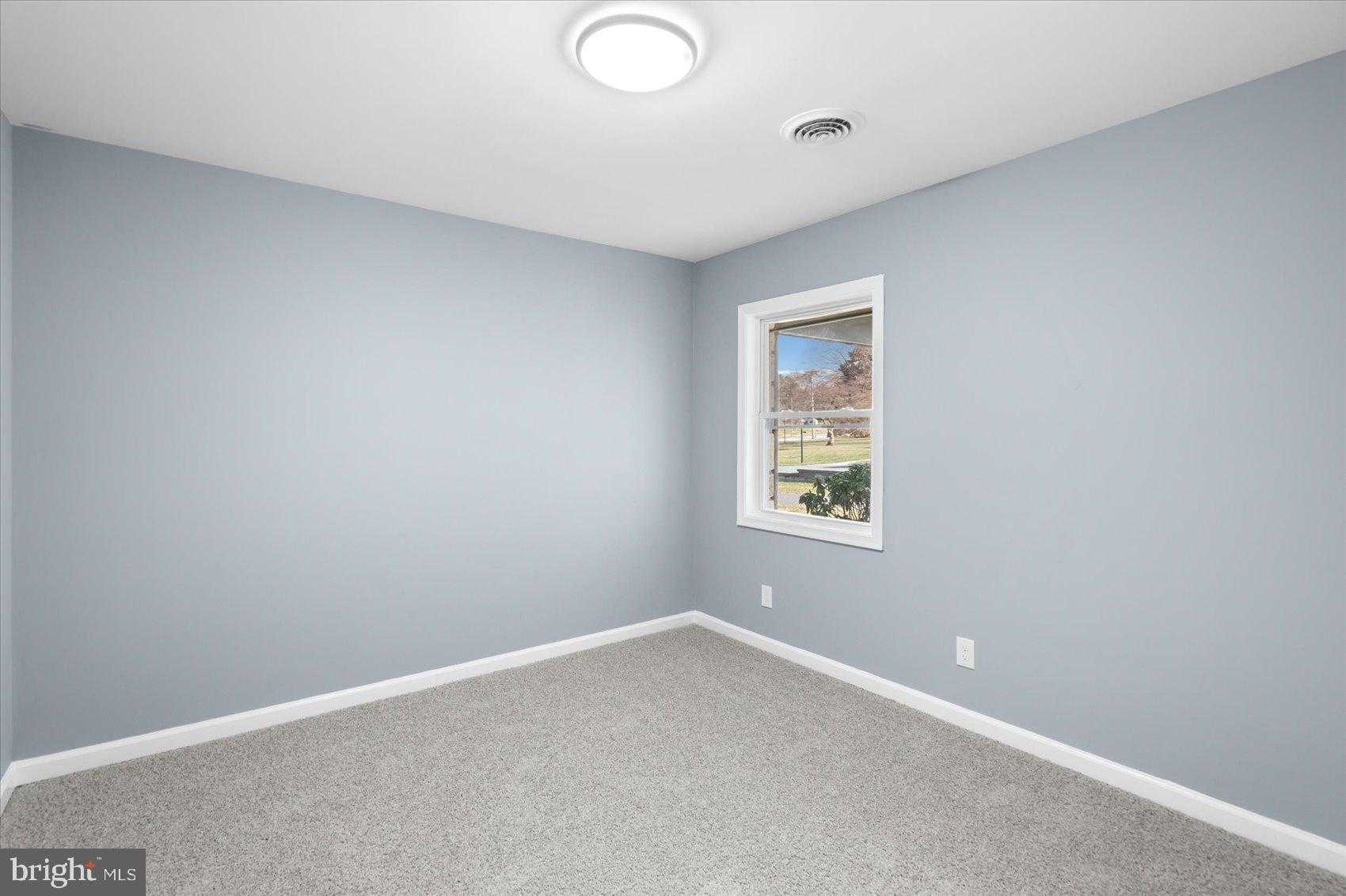 2715 Waldor Dr photo 30