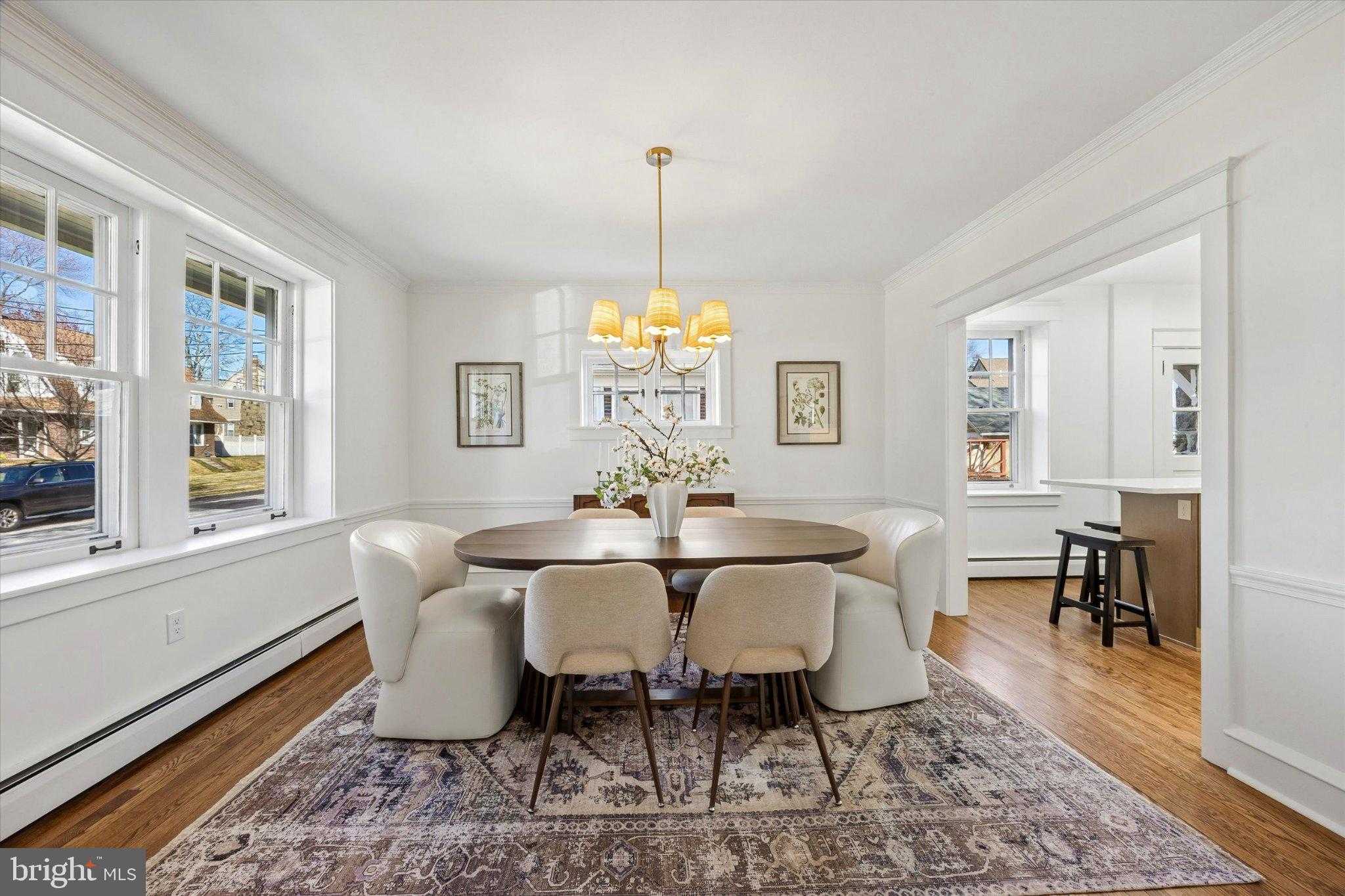 919 Lindale Ave photo 10