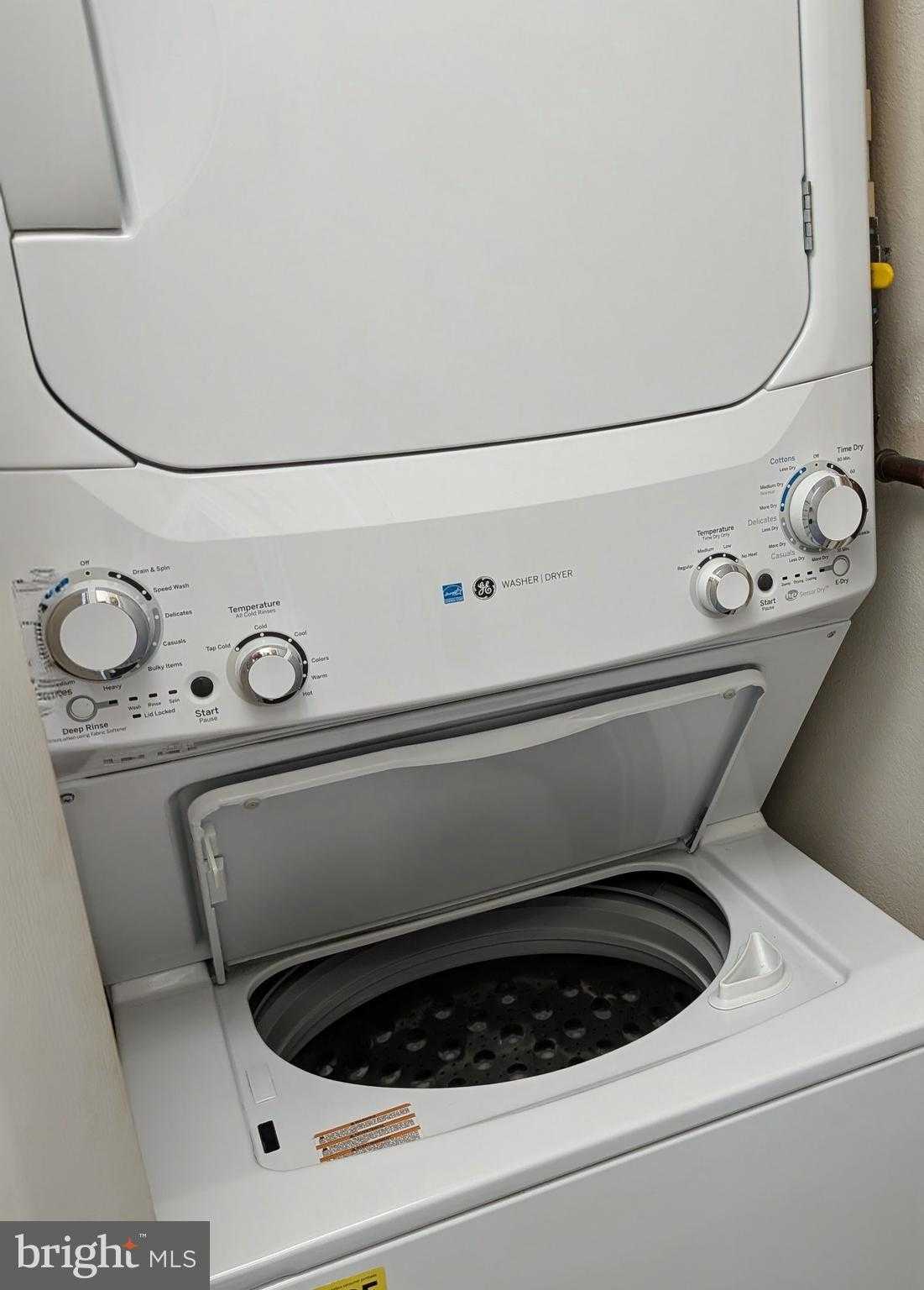 5201 Atlantic Ave Unit 205 photo 15