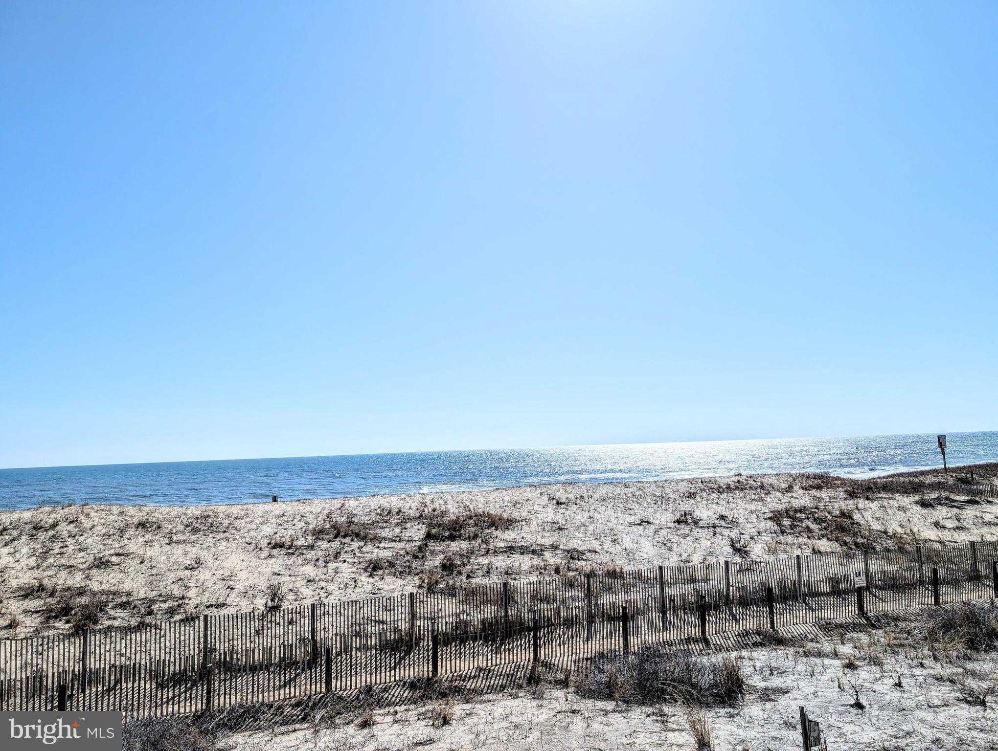 5201 Atlantic Ave Unit 205 photo 6