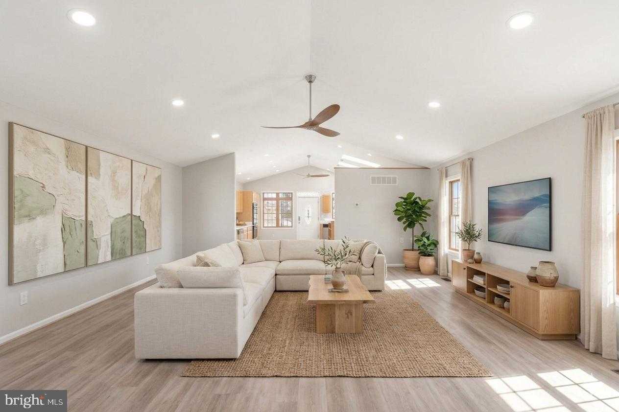 7512 Battle Grove Cir photo 16