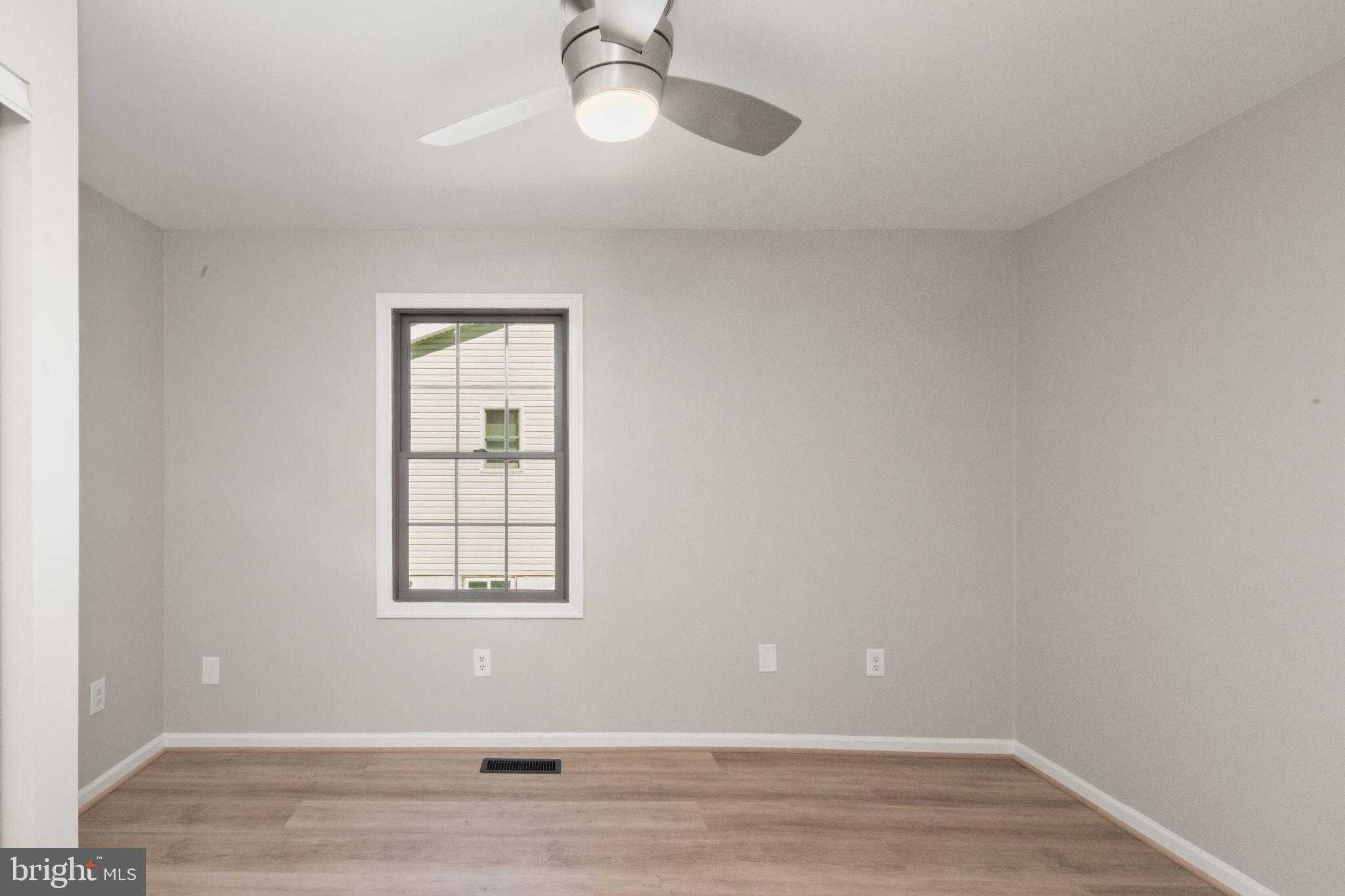 7512 Battle Grove Cir photo 28