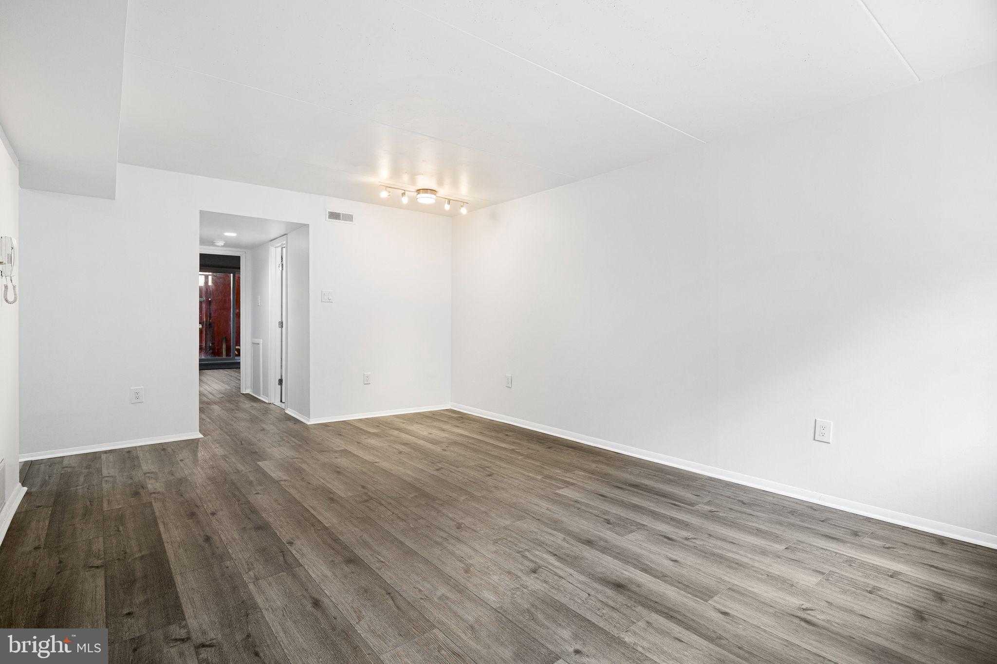 1215 South St Apt A photo 7