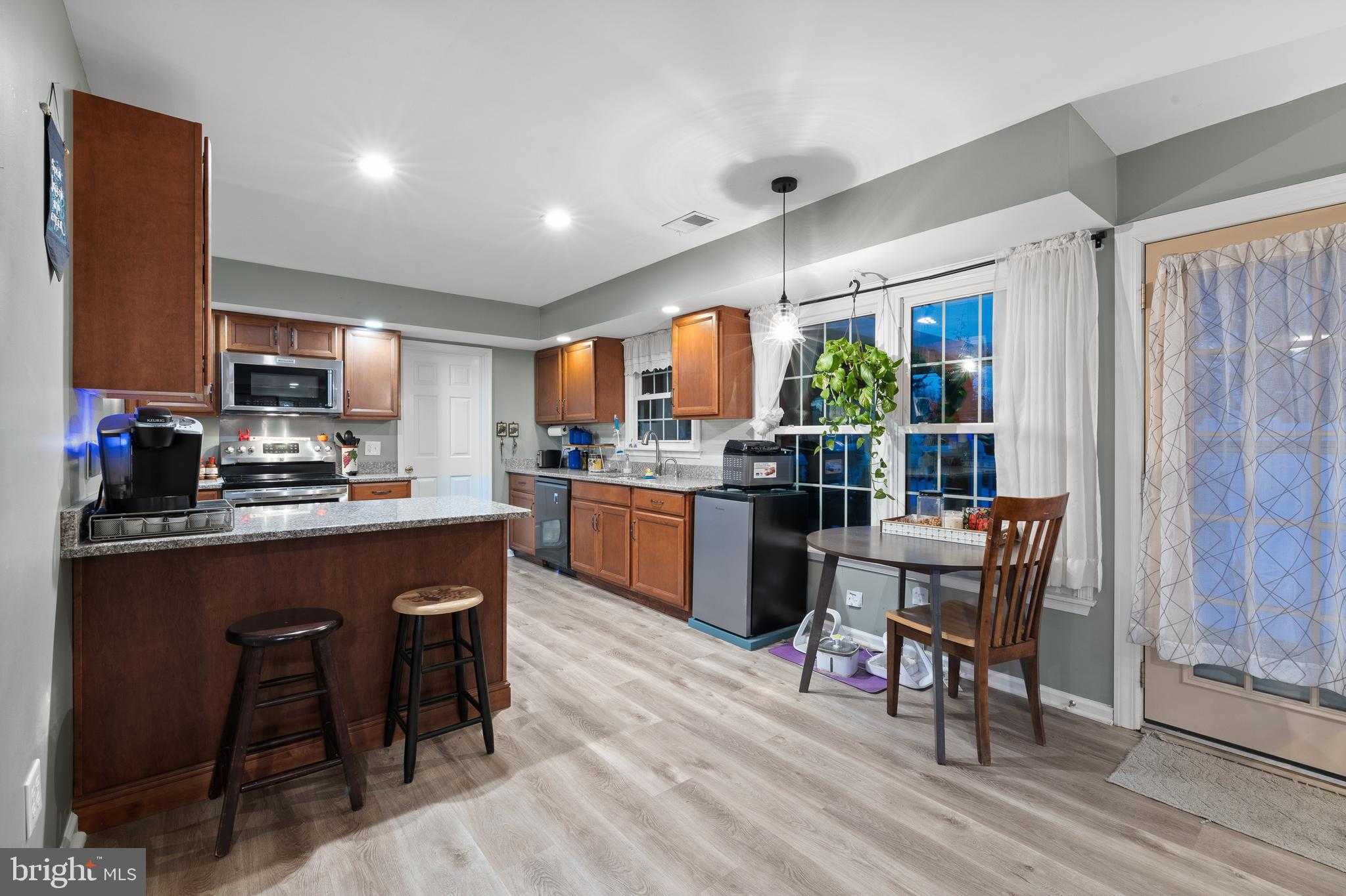 104 Sacramento Dr photo 14