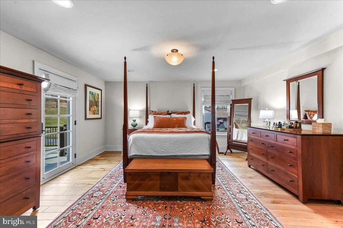 2563 Veronica Dr photo 39