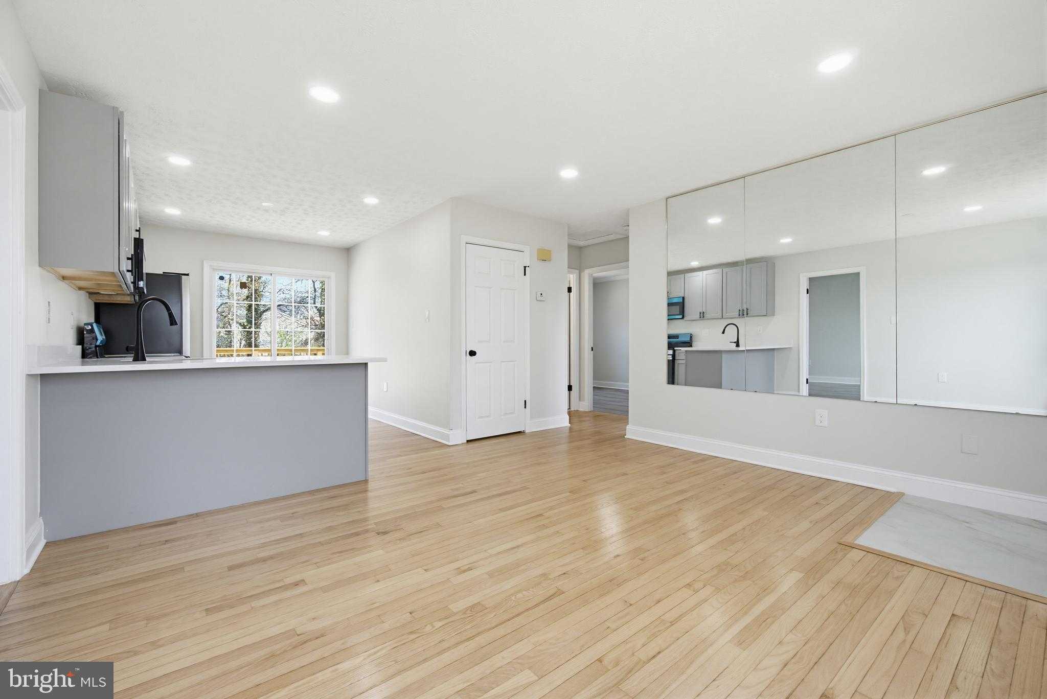 6702 Keystone Manor Dr photo 7