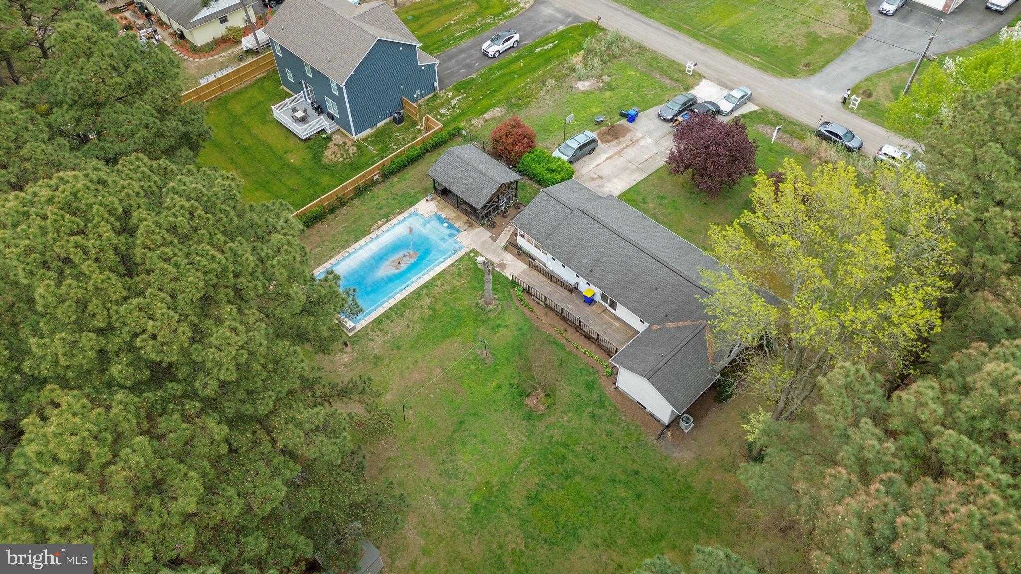 132 Pennick Dr photo 45