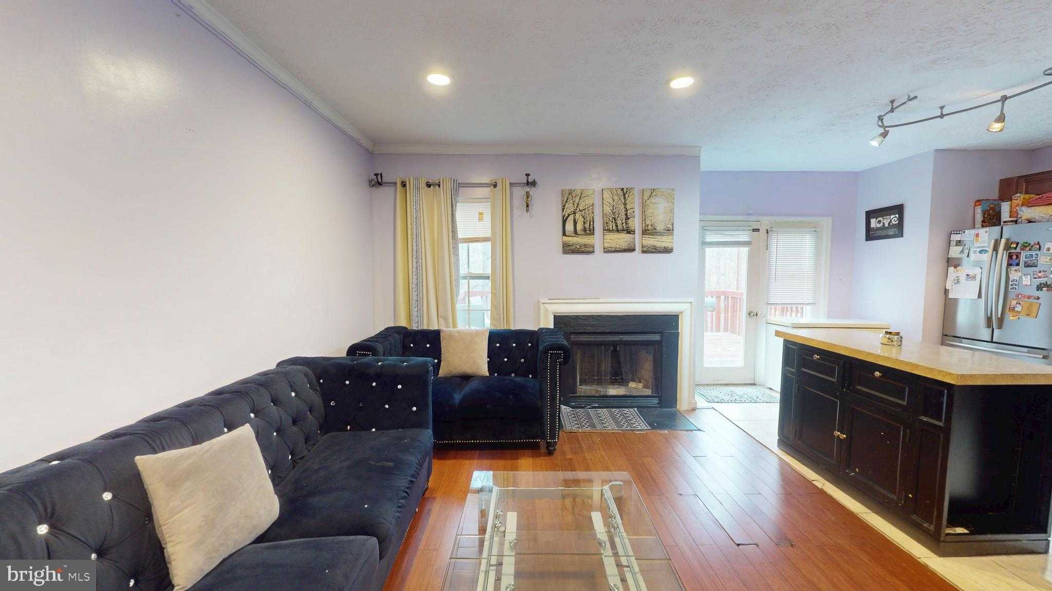 14516 Mayfair Dr photo 8