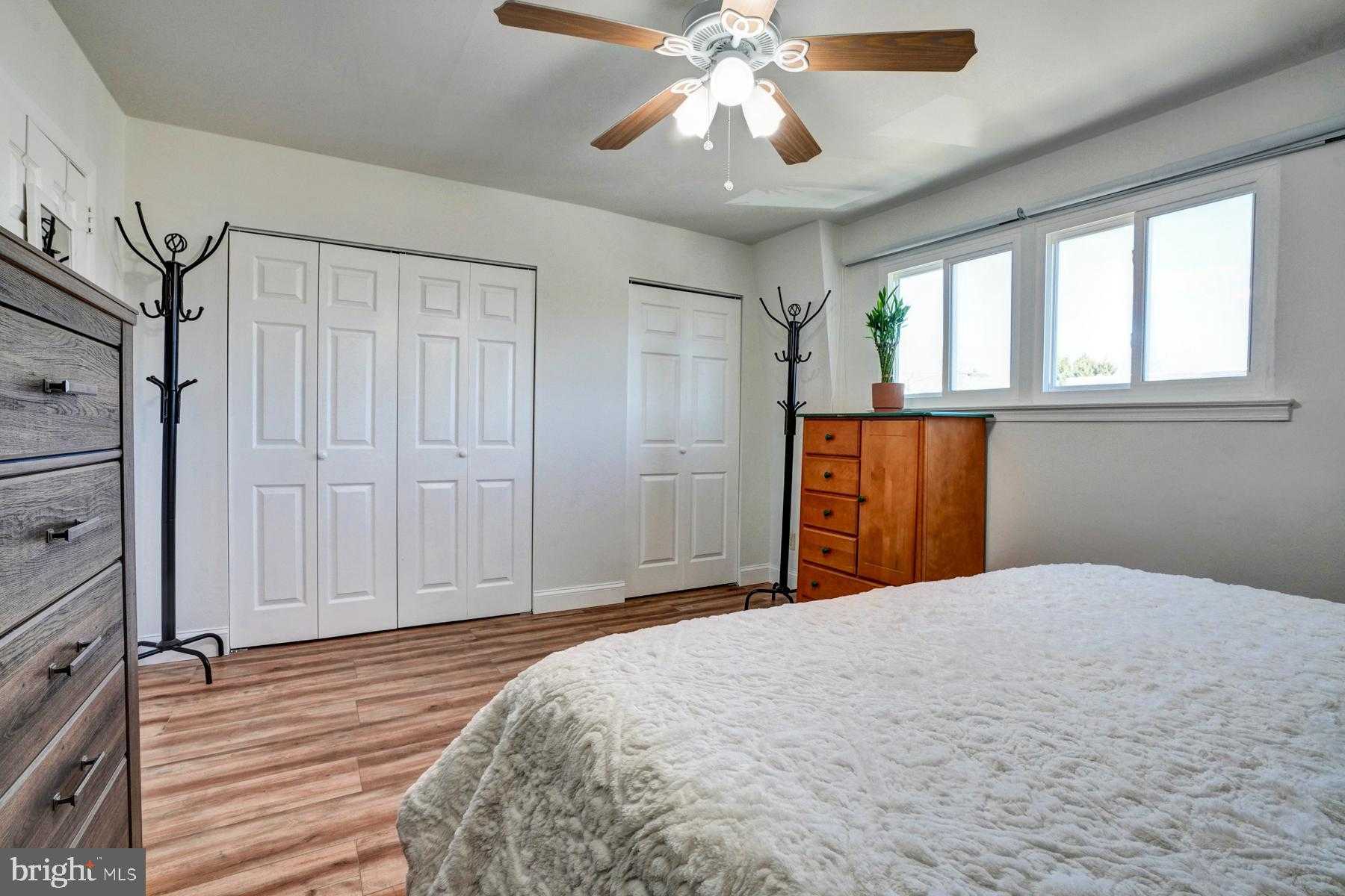 822 Avon Rd photo 18