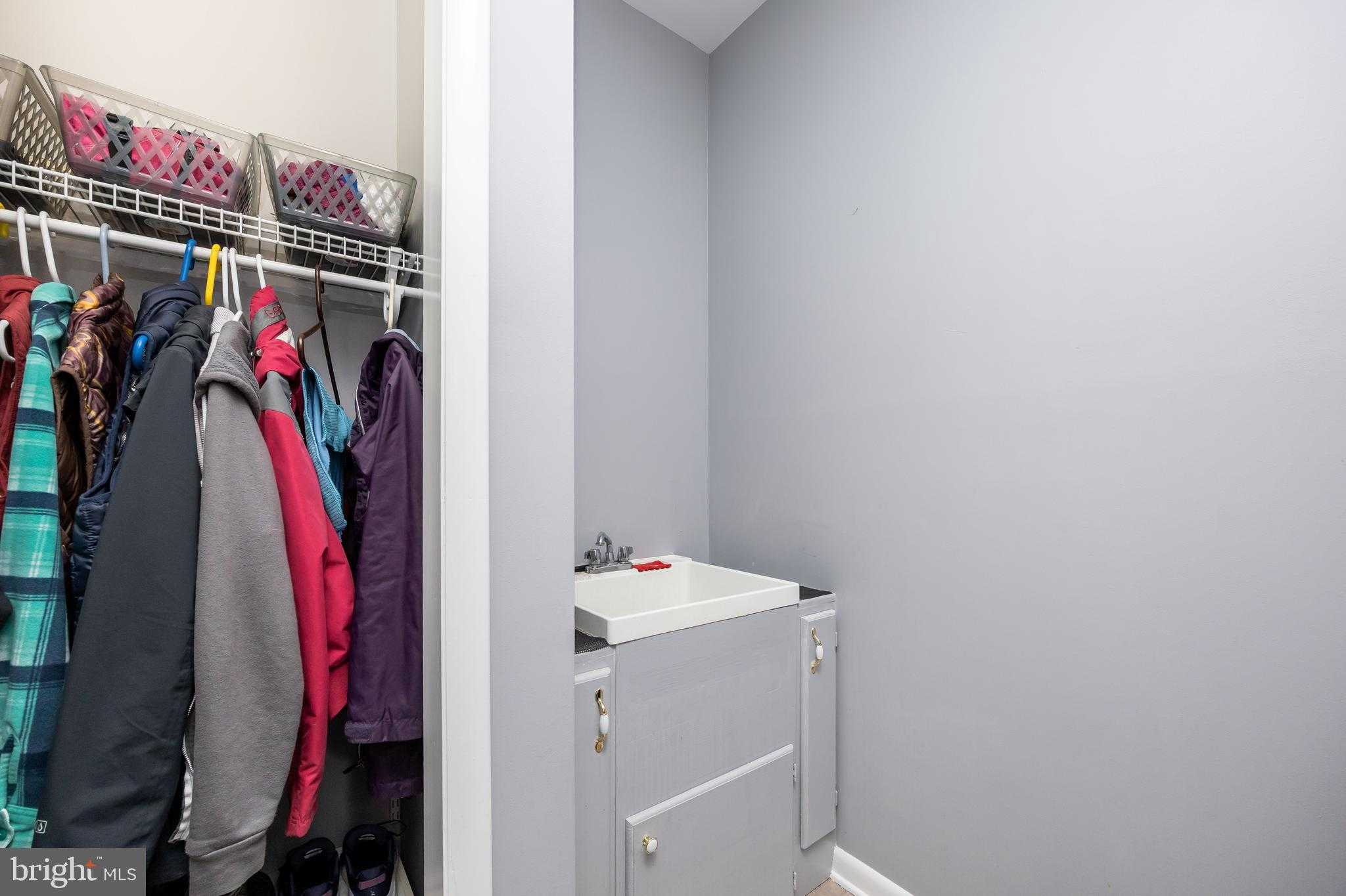 7814 Broadleaf Dr photo 39