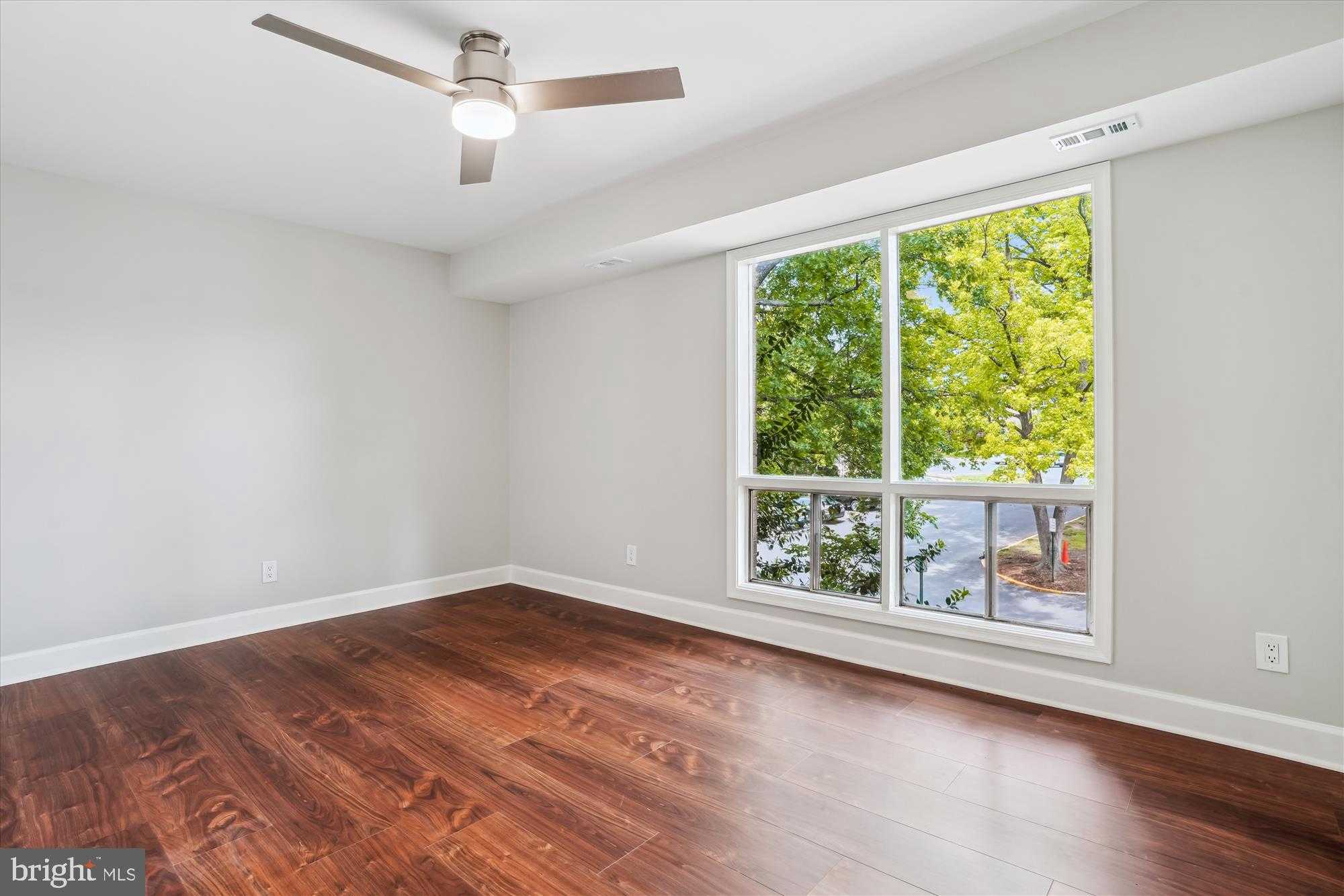 214 Park Terrace Ct SE photo 18