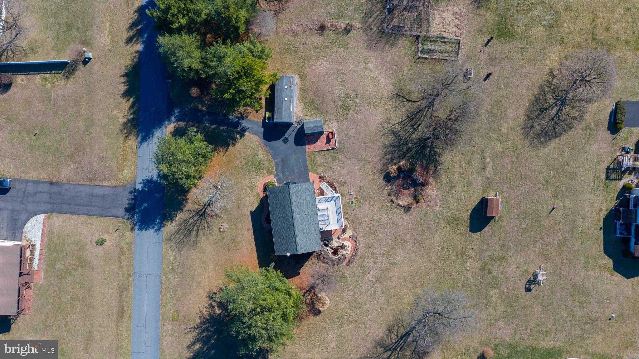 433 Sleepy Hollow Dr photo 50