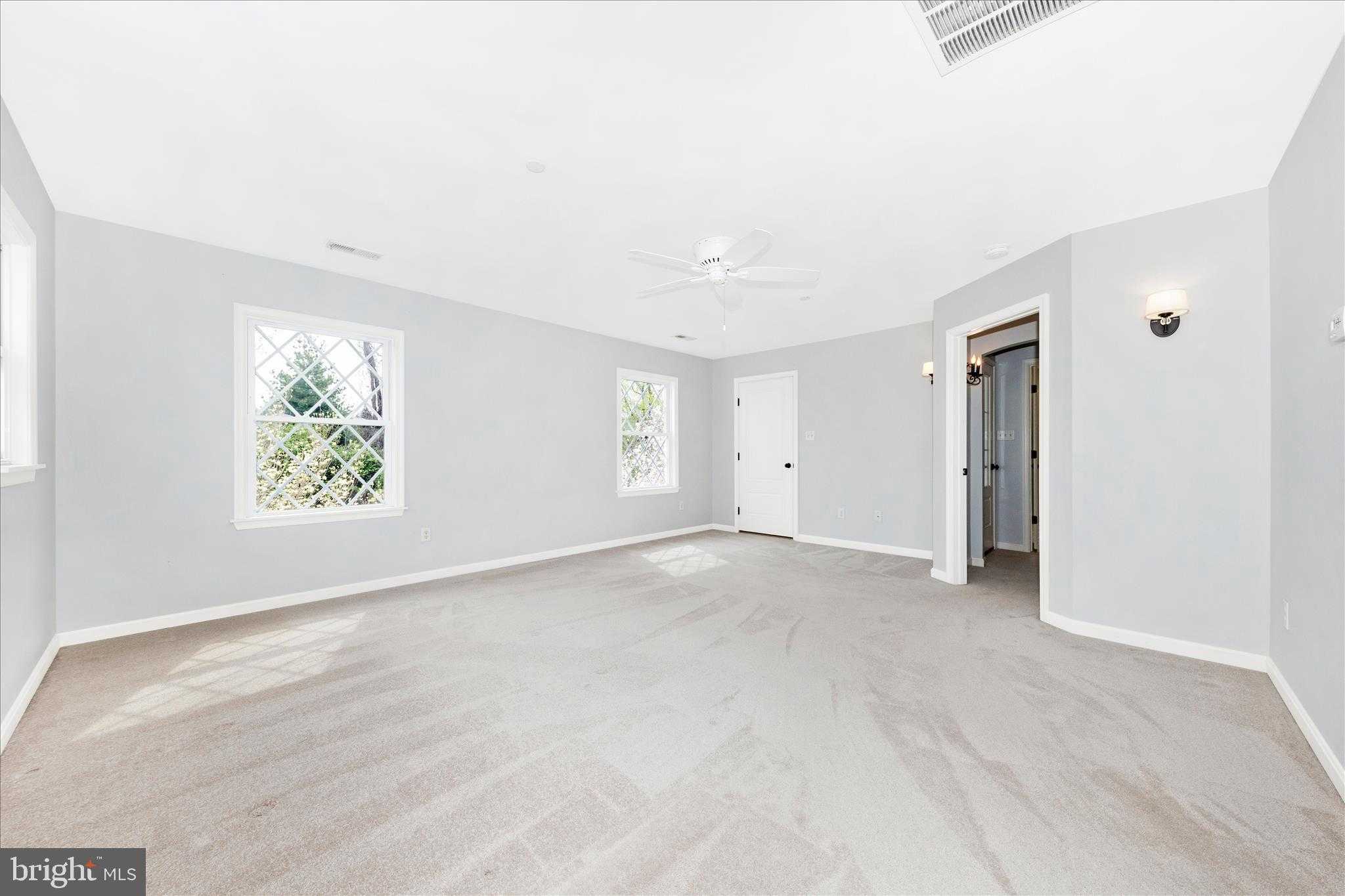 6735 Burkittsville Rd photo 29