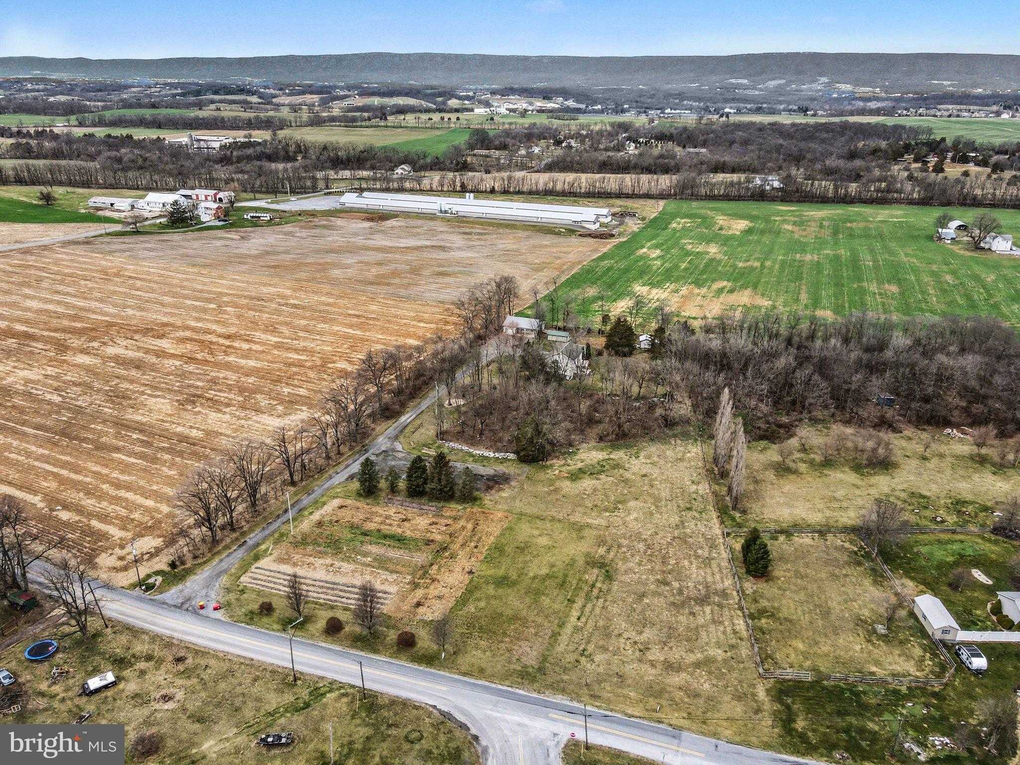 300 Redshed Rd photo 34