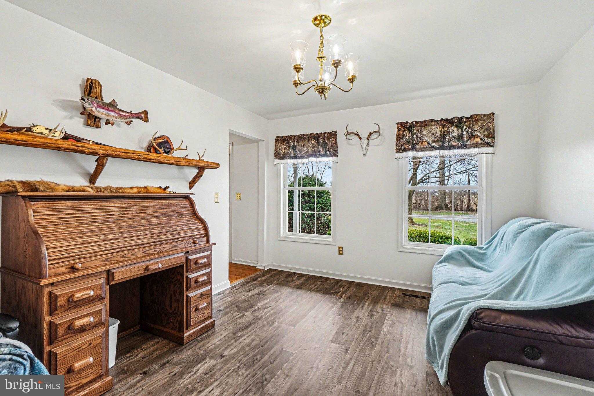 300 Redshed Rd photo 6