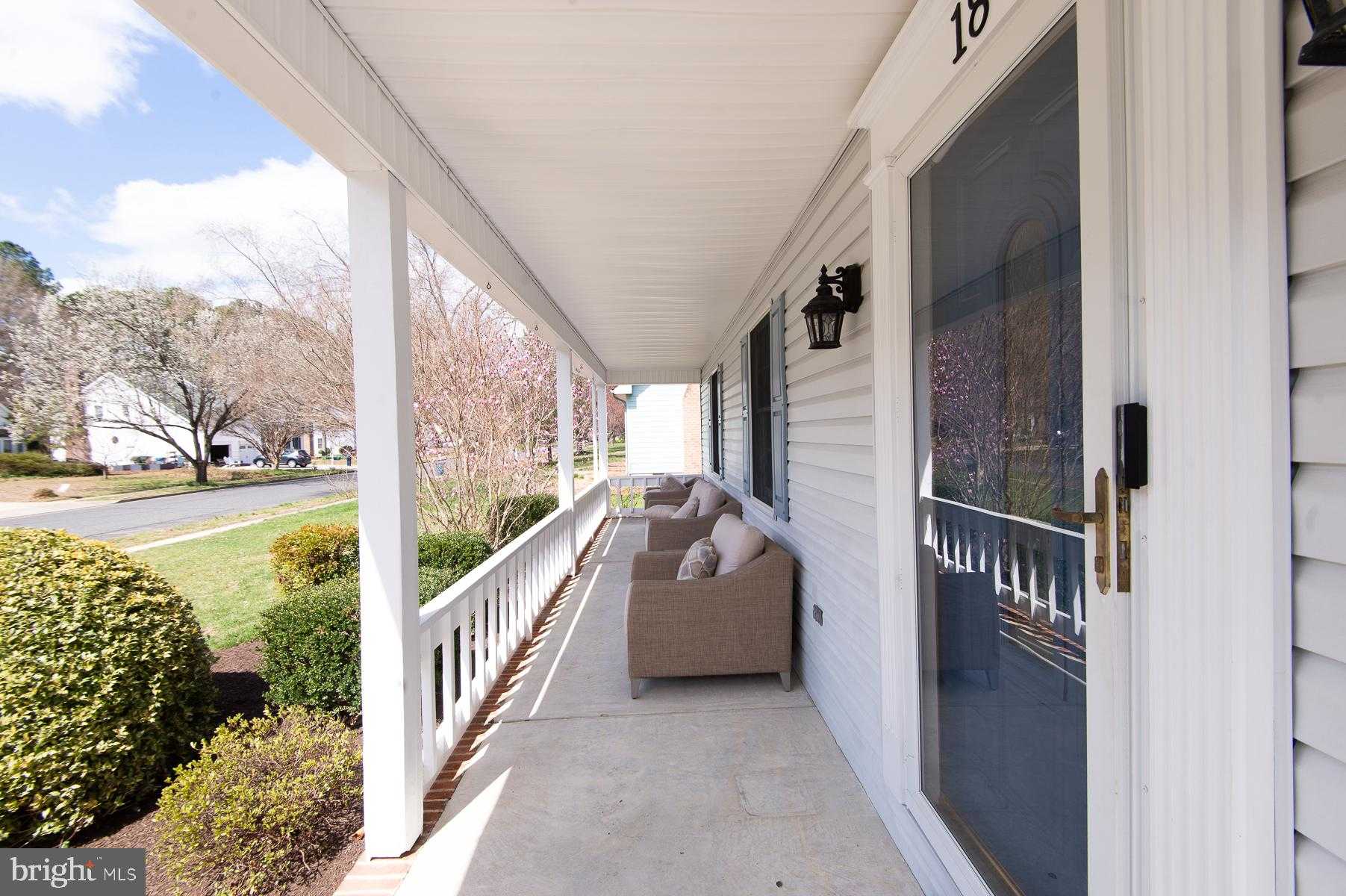 18 Londonderry Dr photo 9