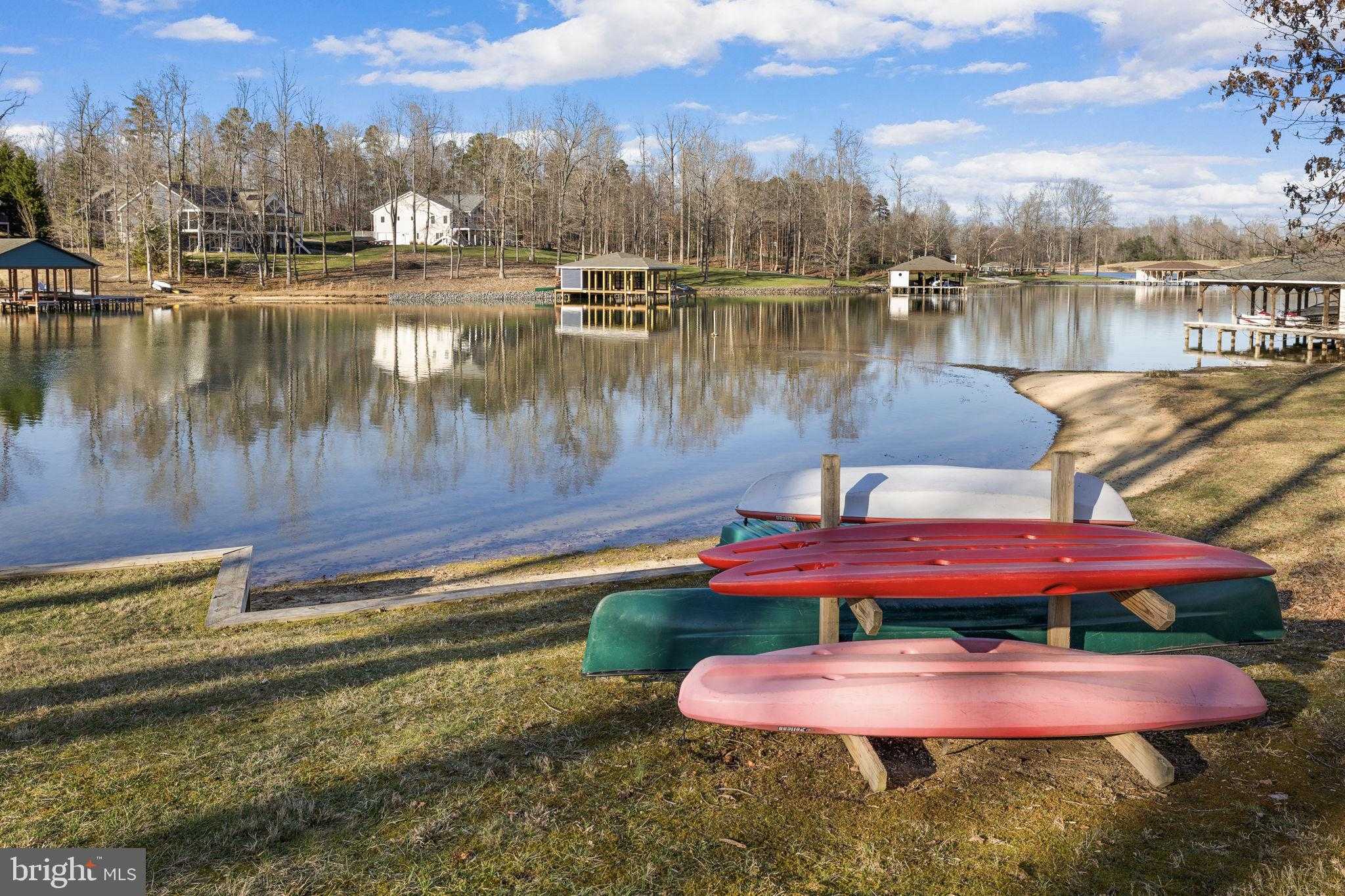 2045 Lake Forest Dr photo 14