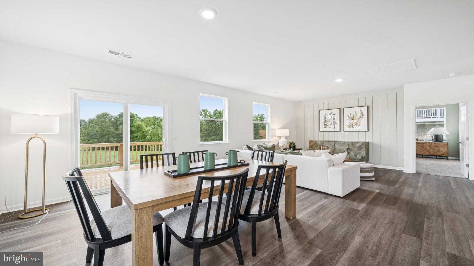 Sterling Way photo 20