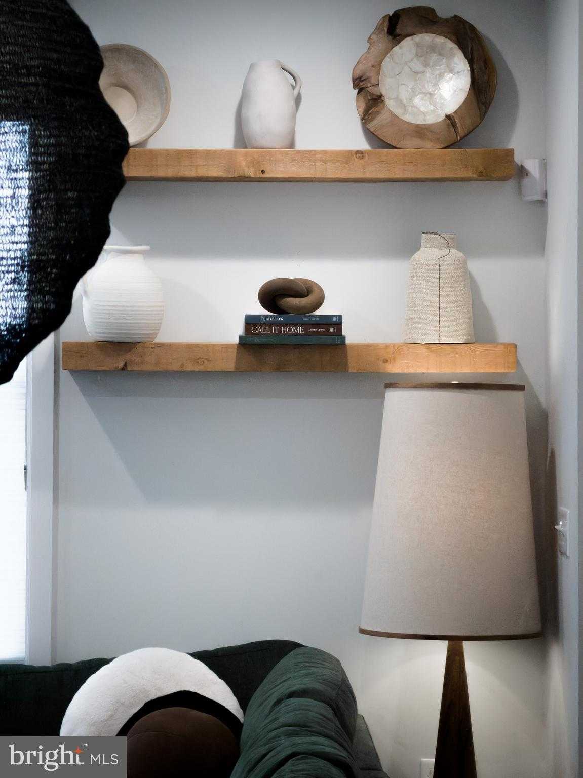 2514 South St photo 11