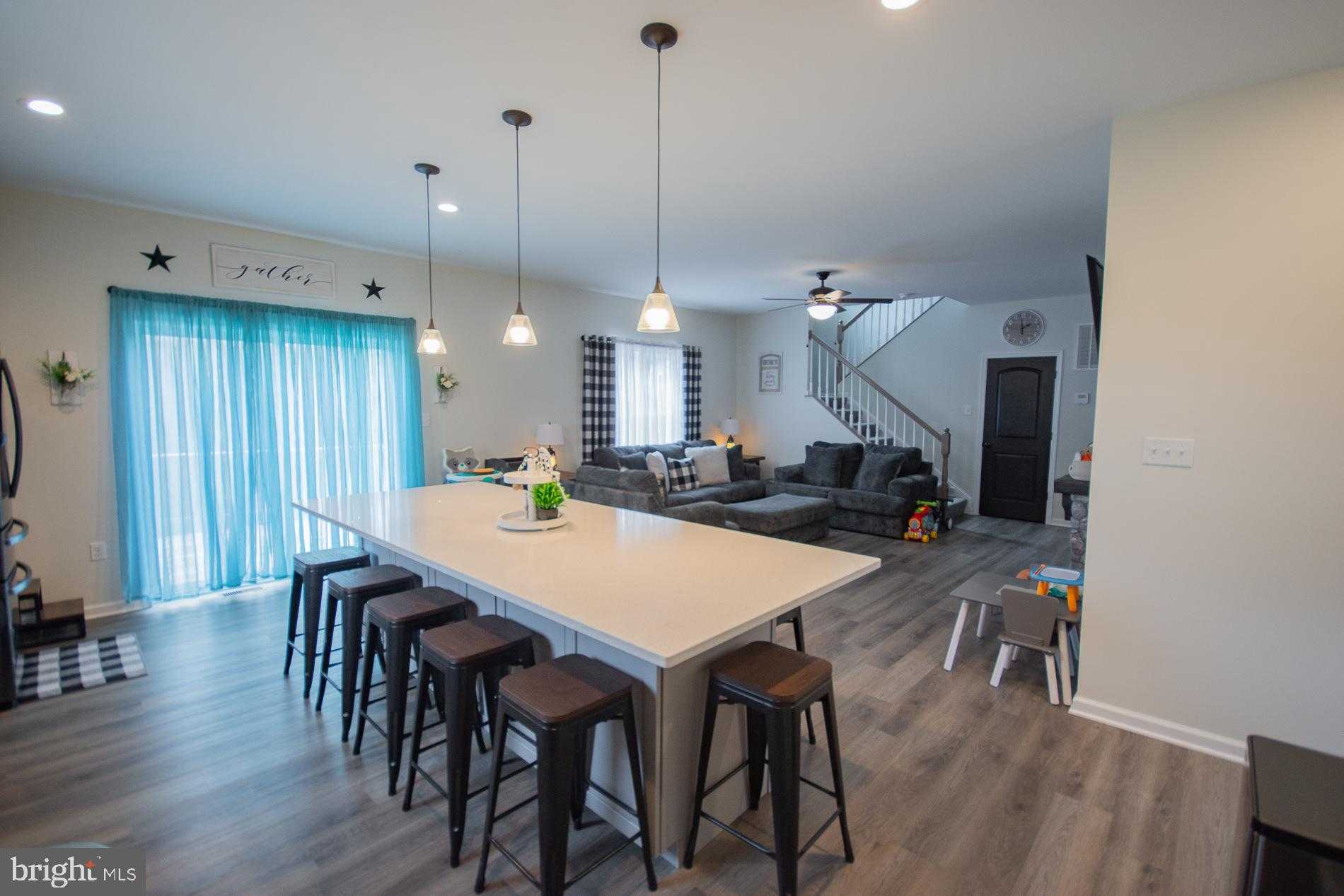 90 Larimar Ln photo 6