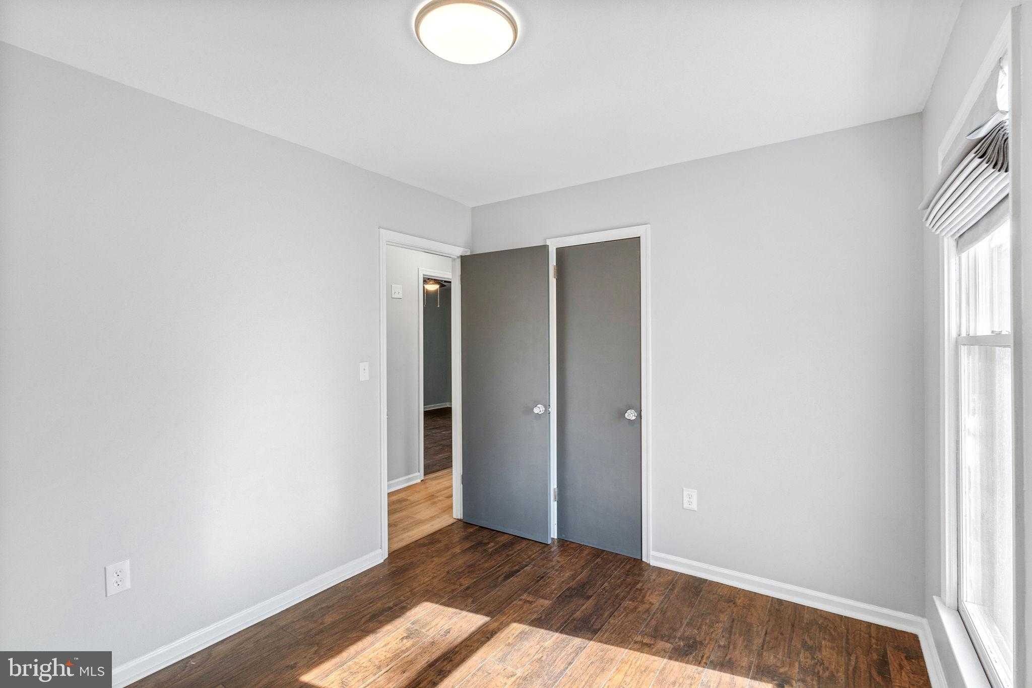 20100 Paradise Ln photo 18