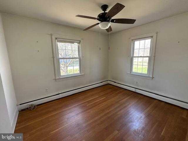 111 Eastern Ave photo 16