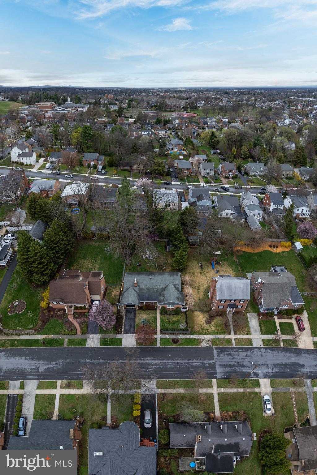 328 Sheridan Ave photo 53