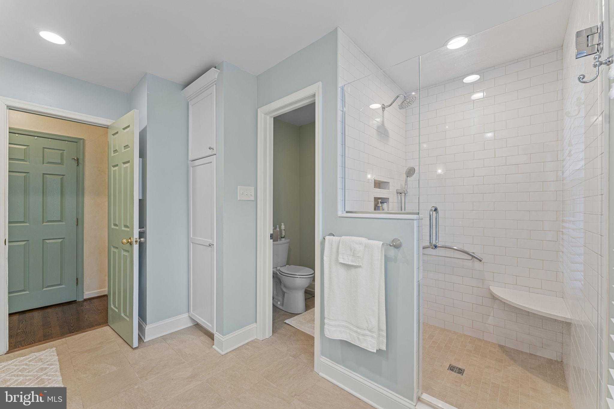 103 Carters Grv photo 31