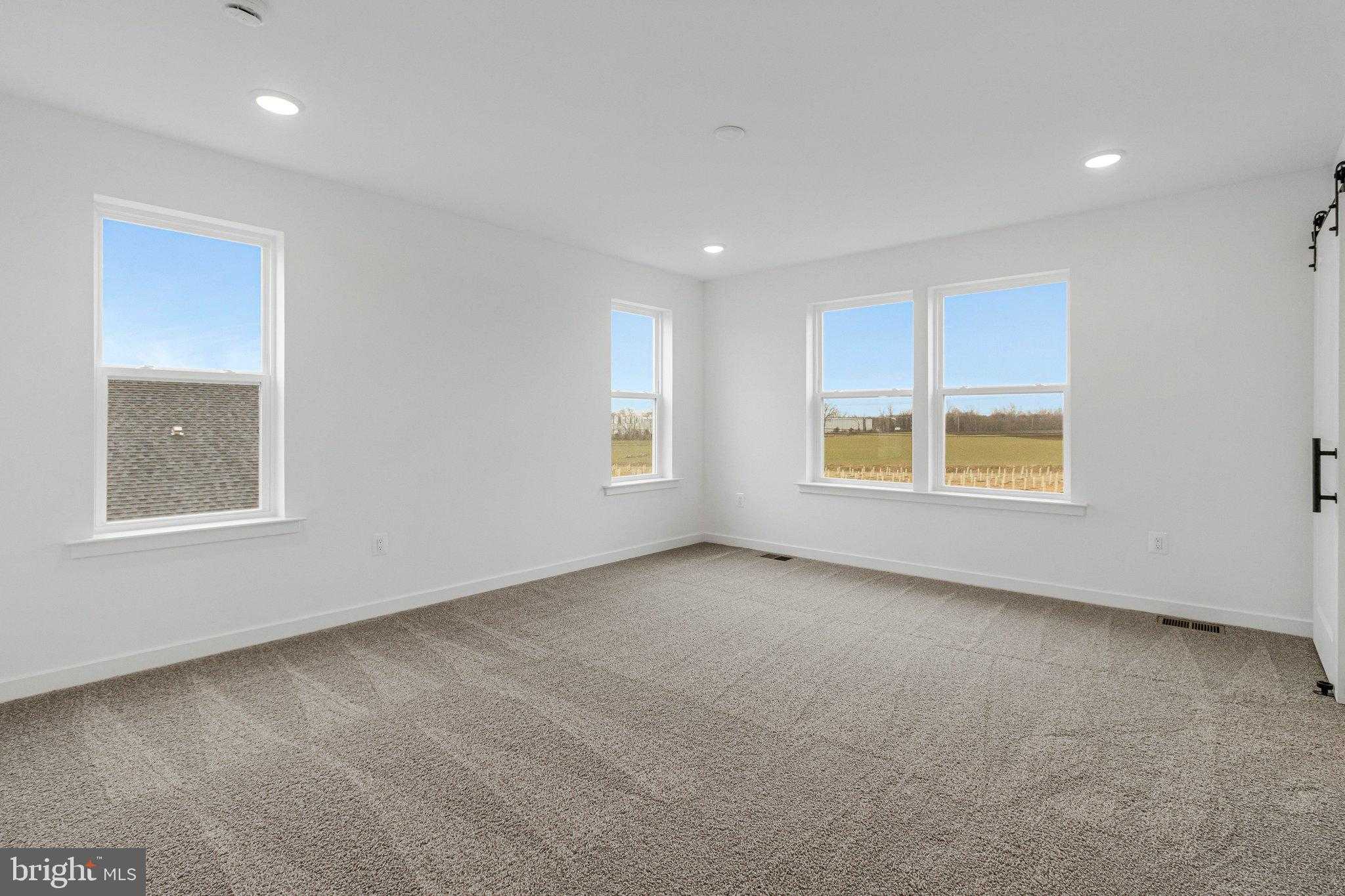 10134 Wilkes Dr photo 40