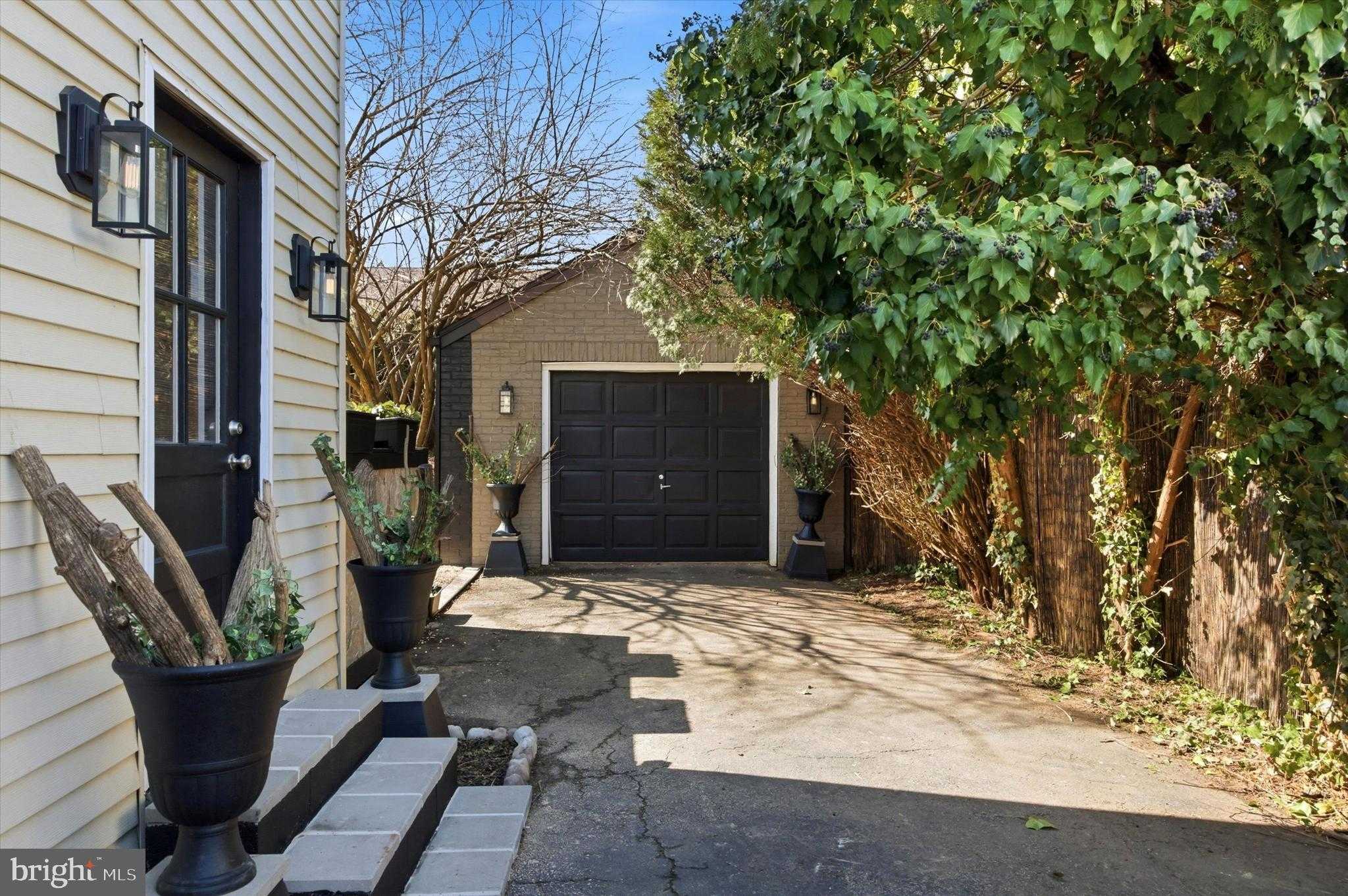 238 Alliston Rd photo 35