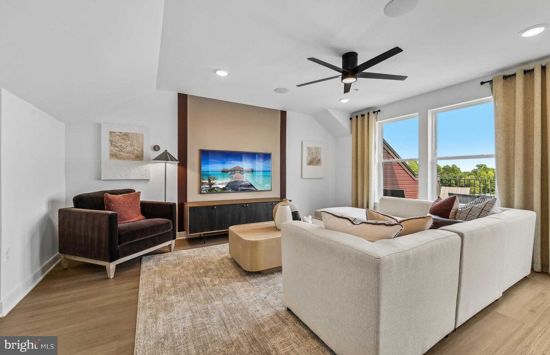 710 Shellbark Ln photo 23