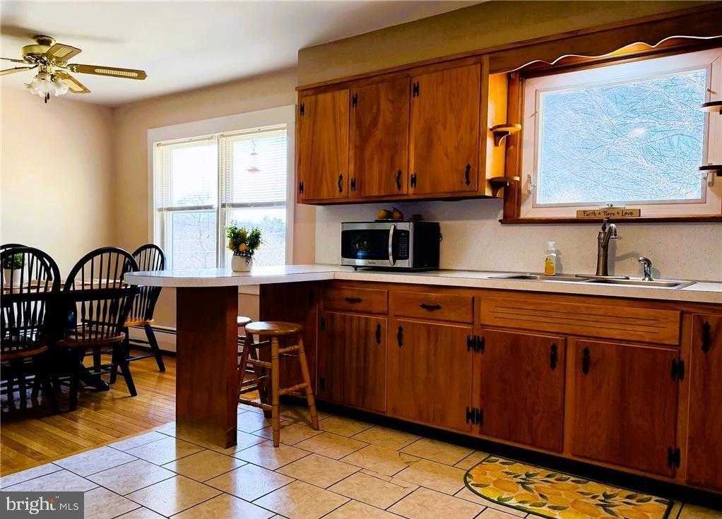 106 N 12th St photo 12