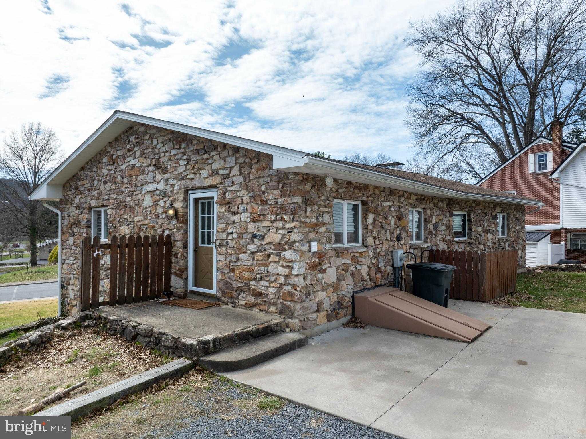 17 Sunset Rd photo 56