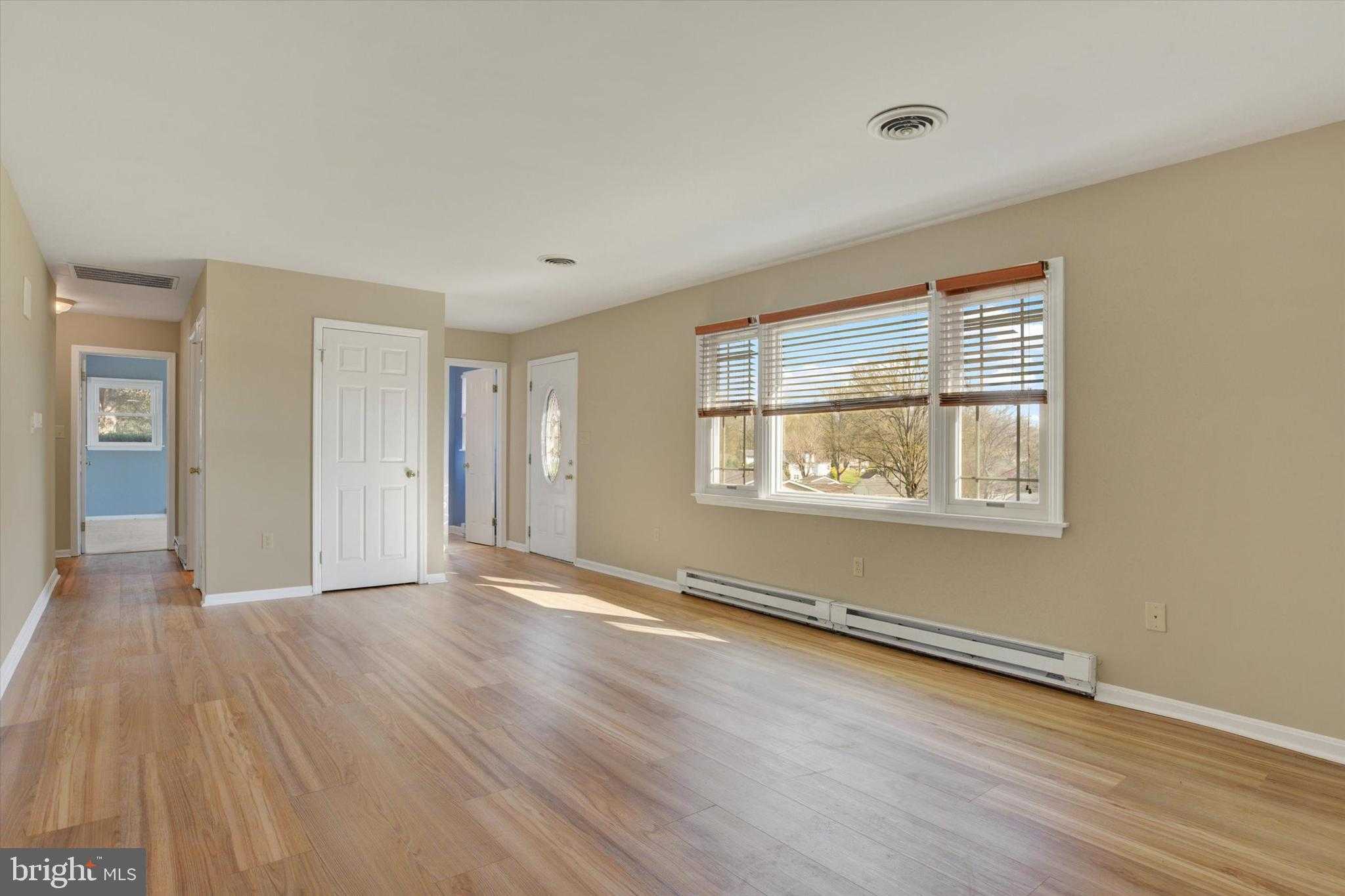 1066 Pennsylvania Ave photo 4