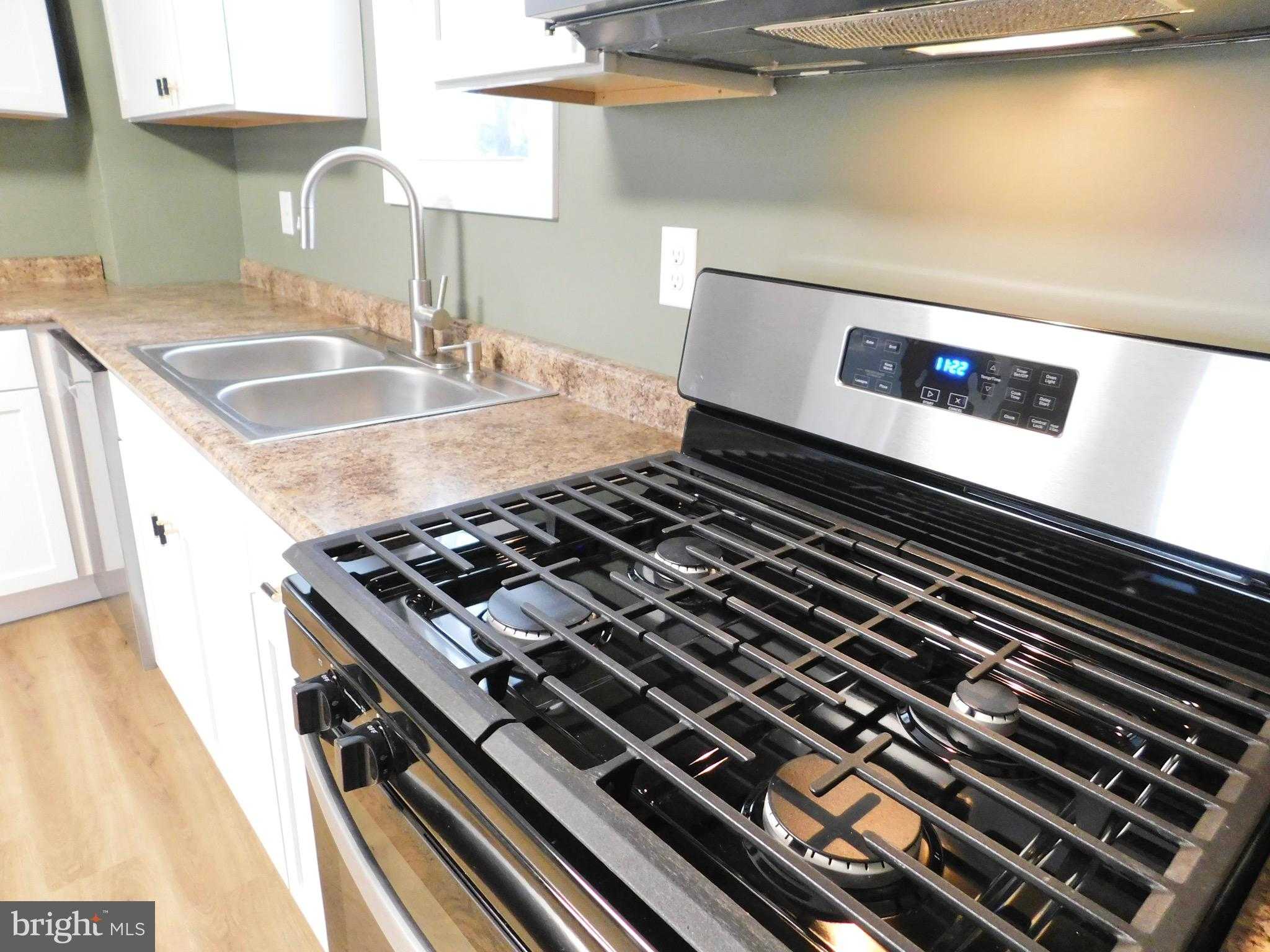 1014 S 10th St photo 9