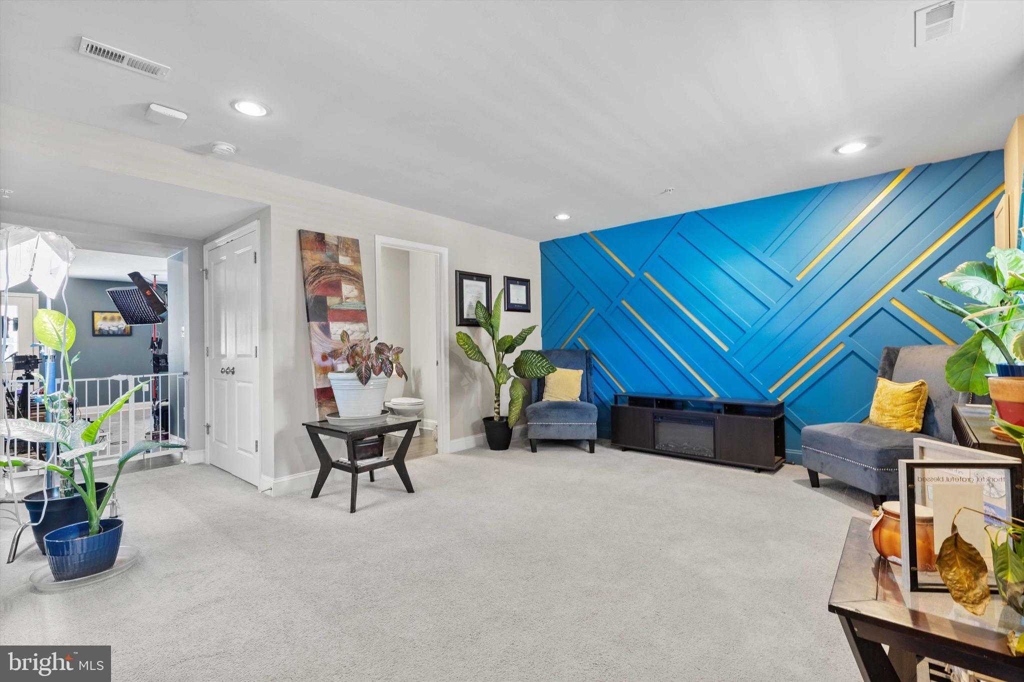 11373 Tolkien Ave photo 12