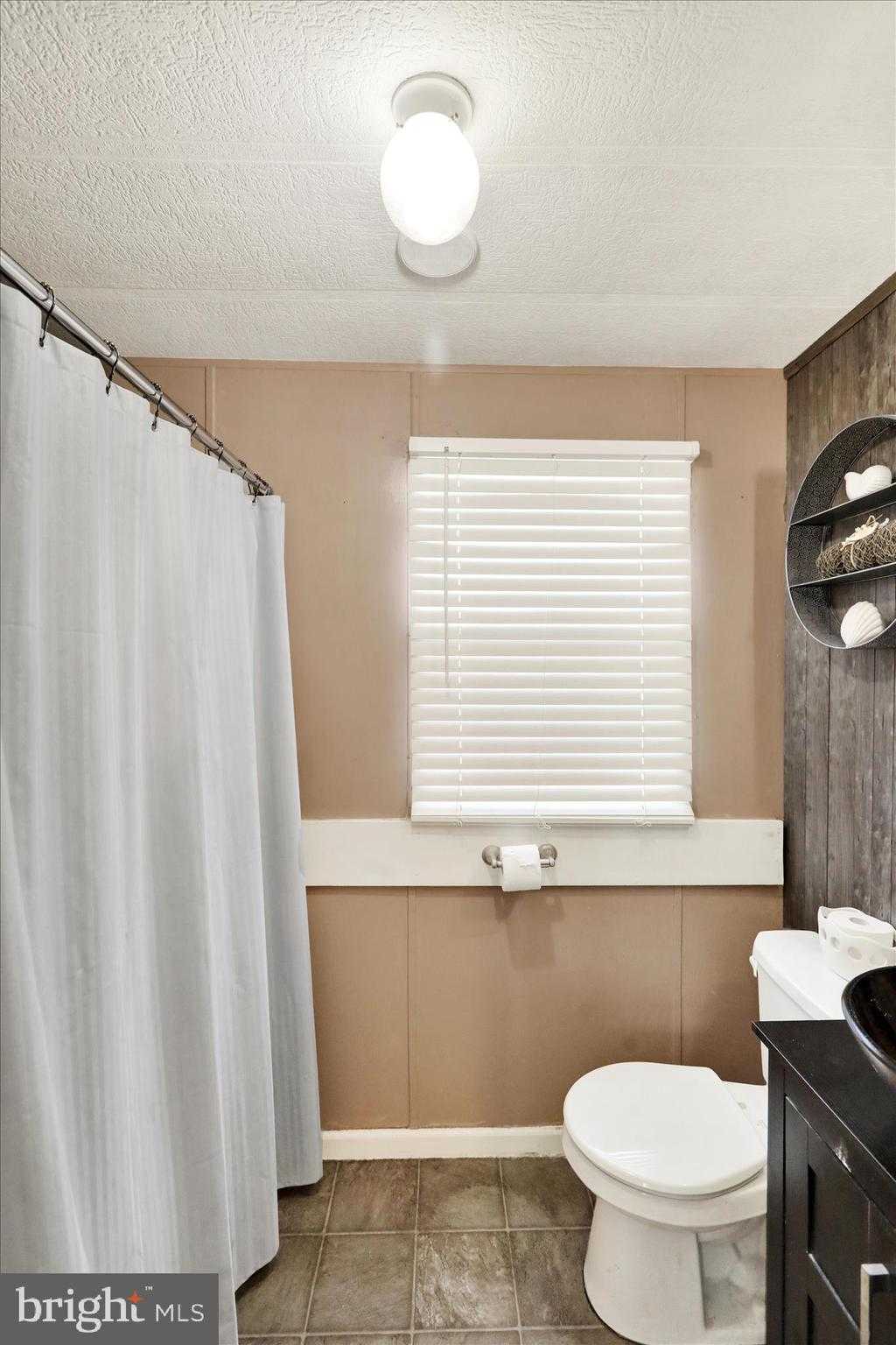 203 Greyfield Dr photo 11