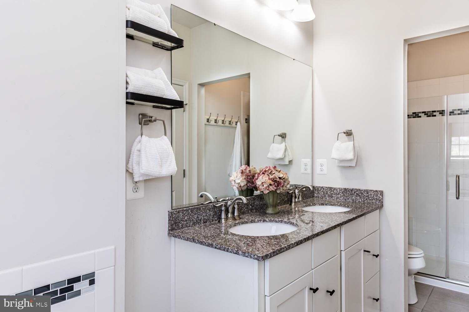 2606 Fiat Dr photo 37