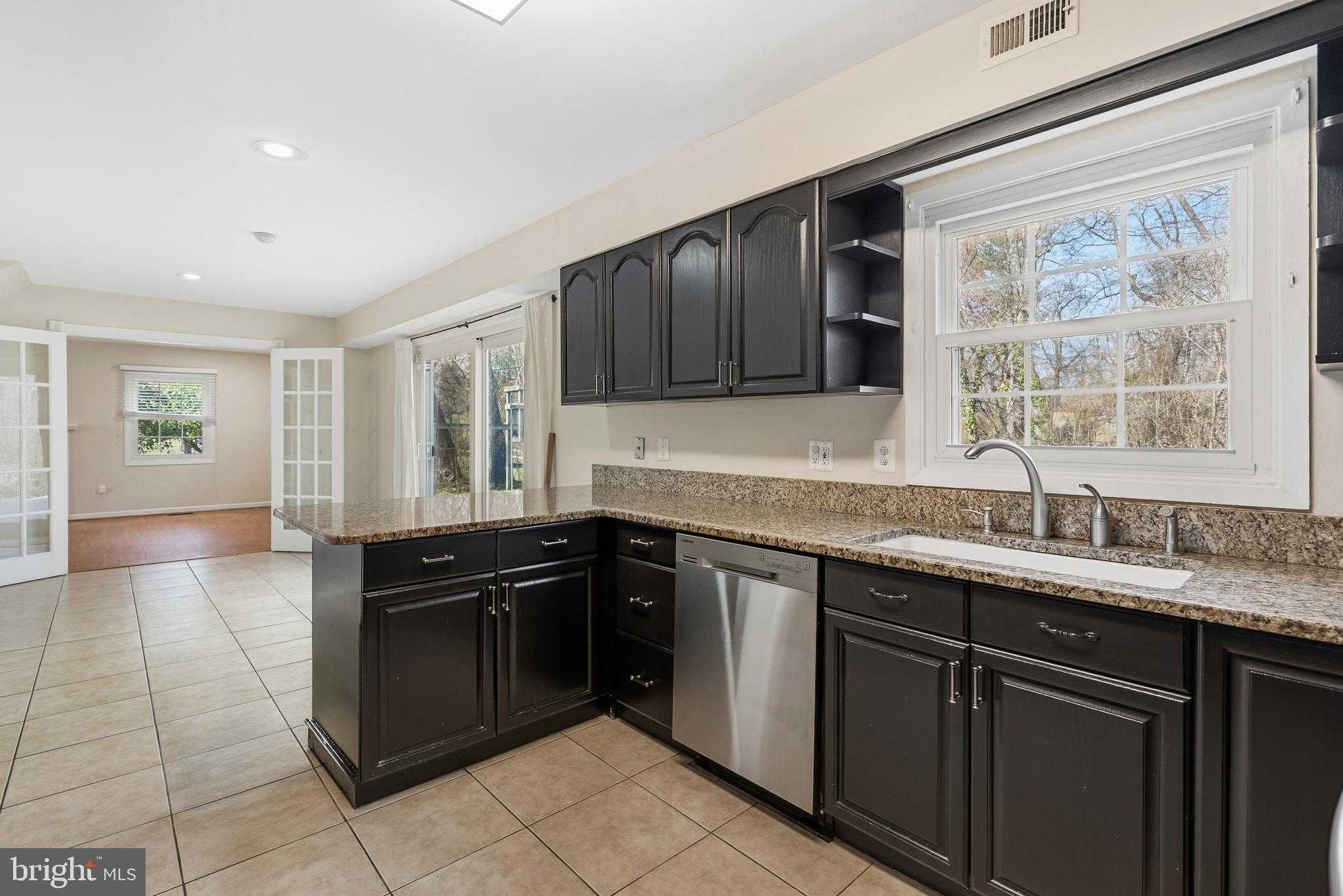 4018 Wakefield Ln photo 8